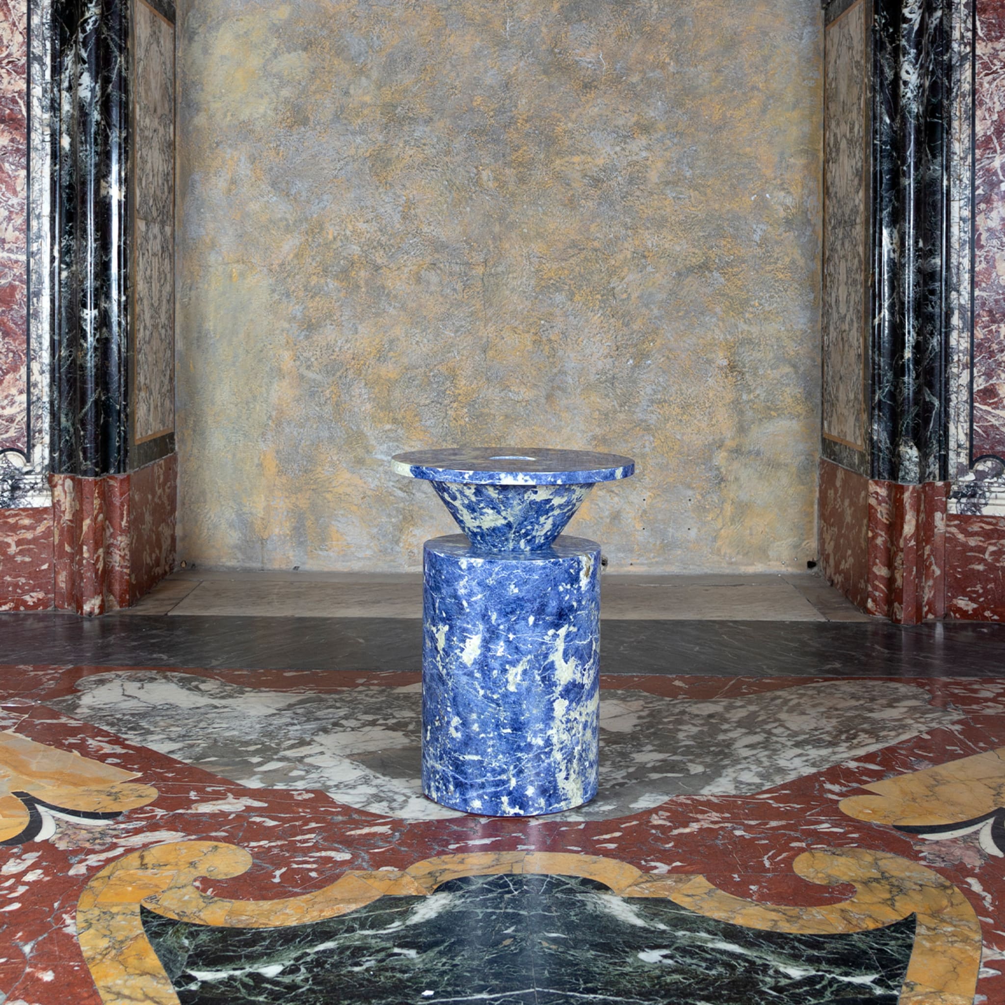 Blue Sodalite marble Totem by Karen Chekerdjian - Alternative view 5