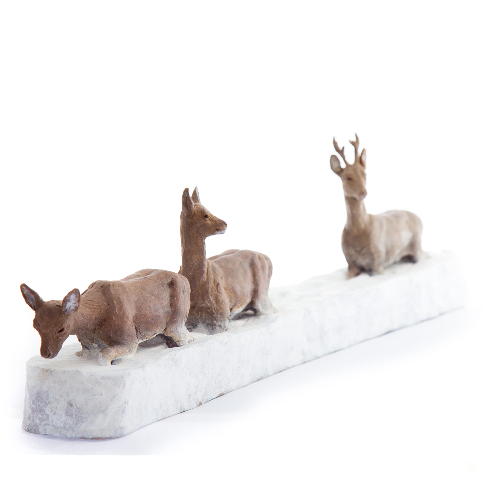 Roe Deer in the snow Sculpture - Alternative view 1