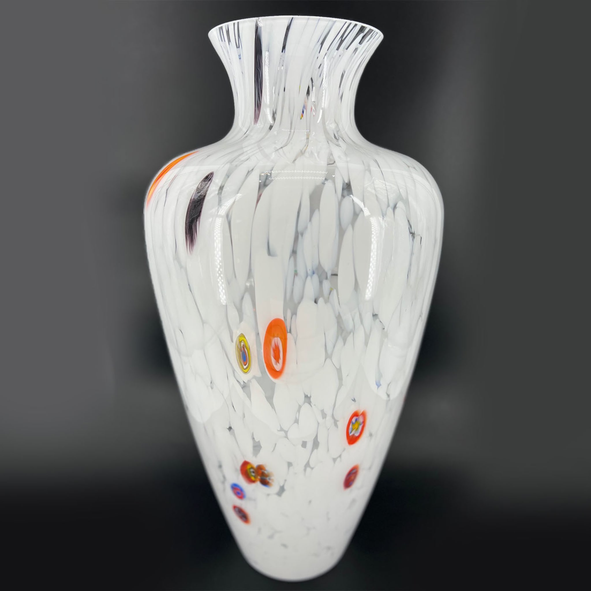 White Murrine Vase - Alternative view 3