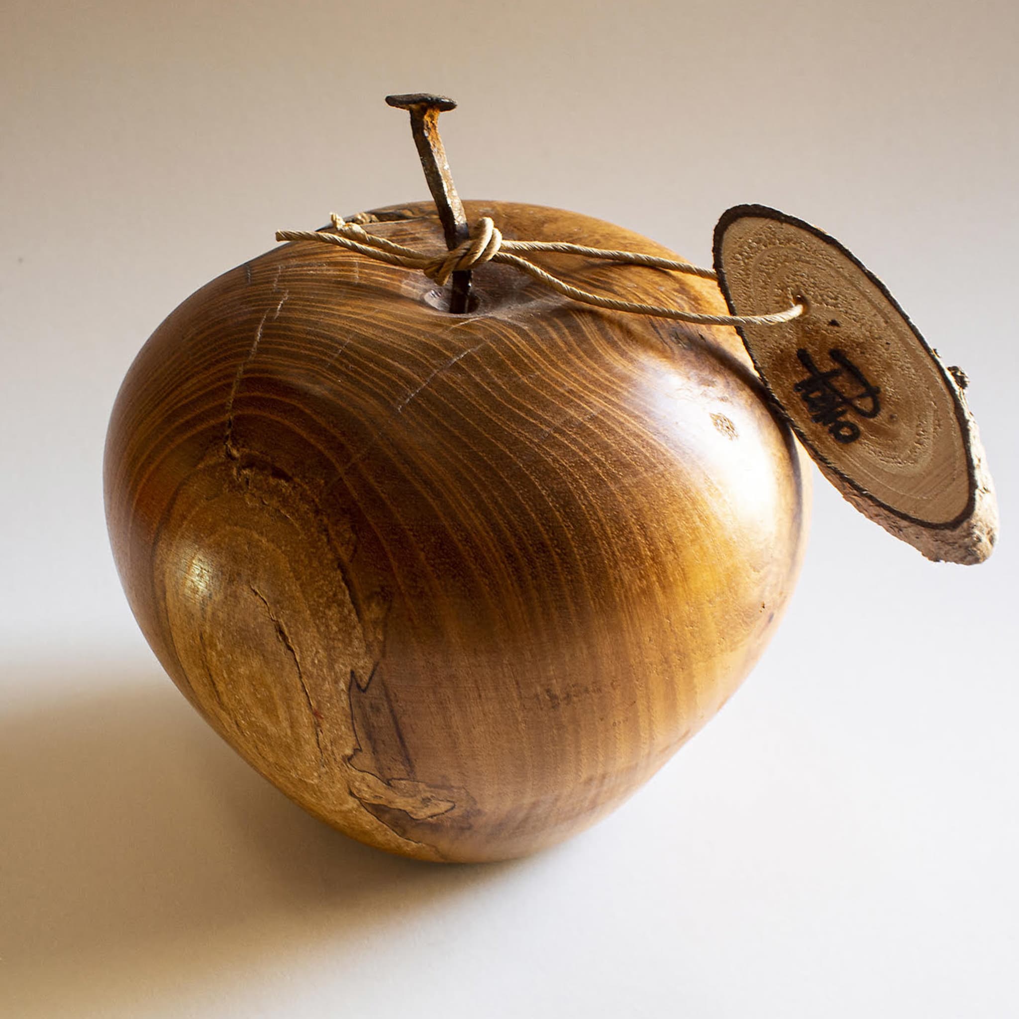 Manzana de madera de acacia - Vista alternativa 1