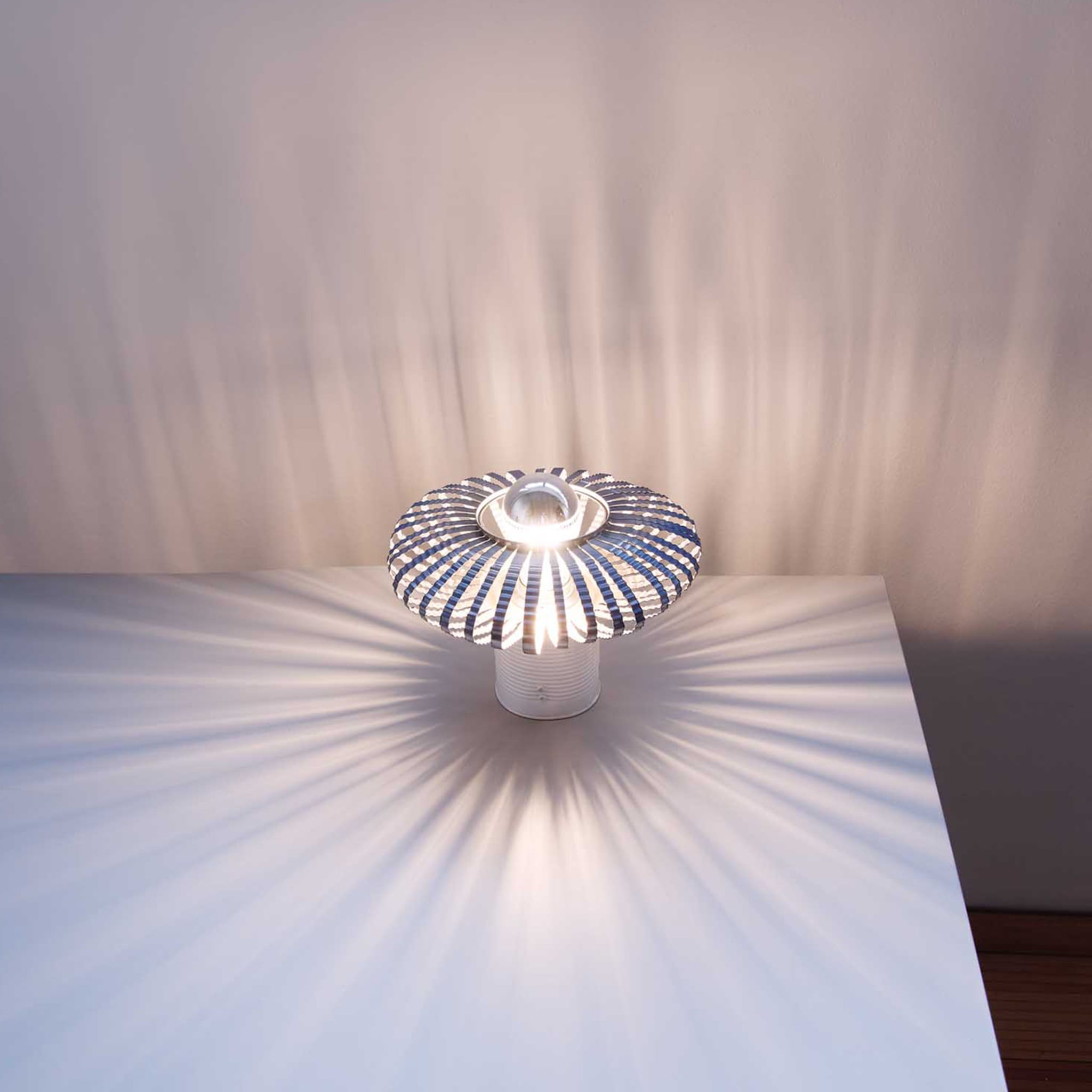 Celeste Table Lamp by Nadja Galli Zugaro - Alternative view 2
