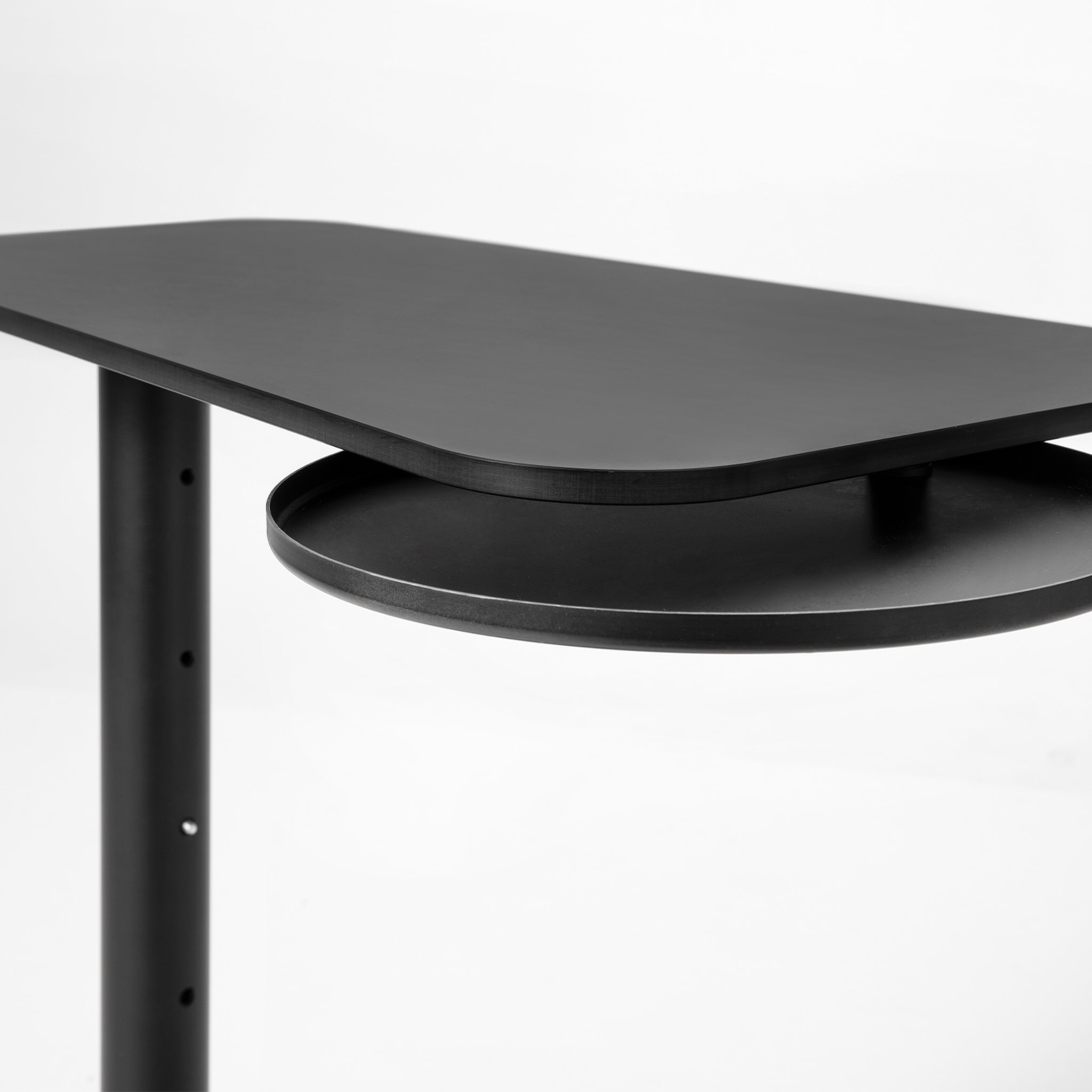 0130 Tavolino nero Jens di Massimo Broglio - Vista alternativa 2