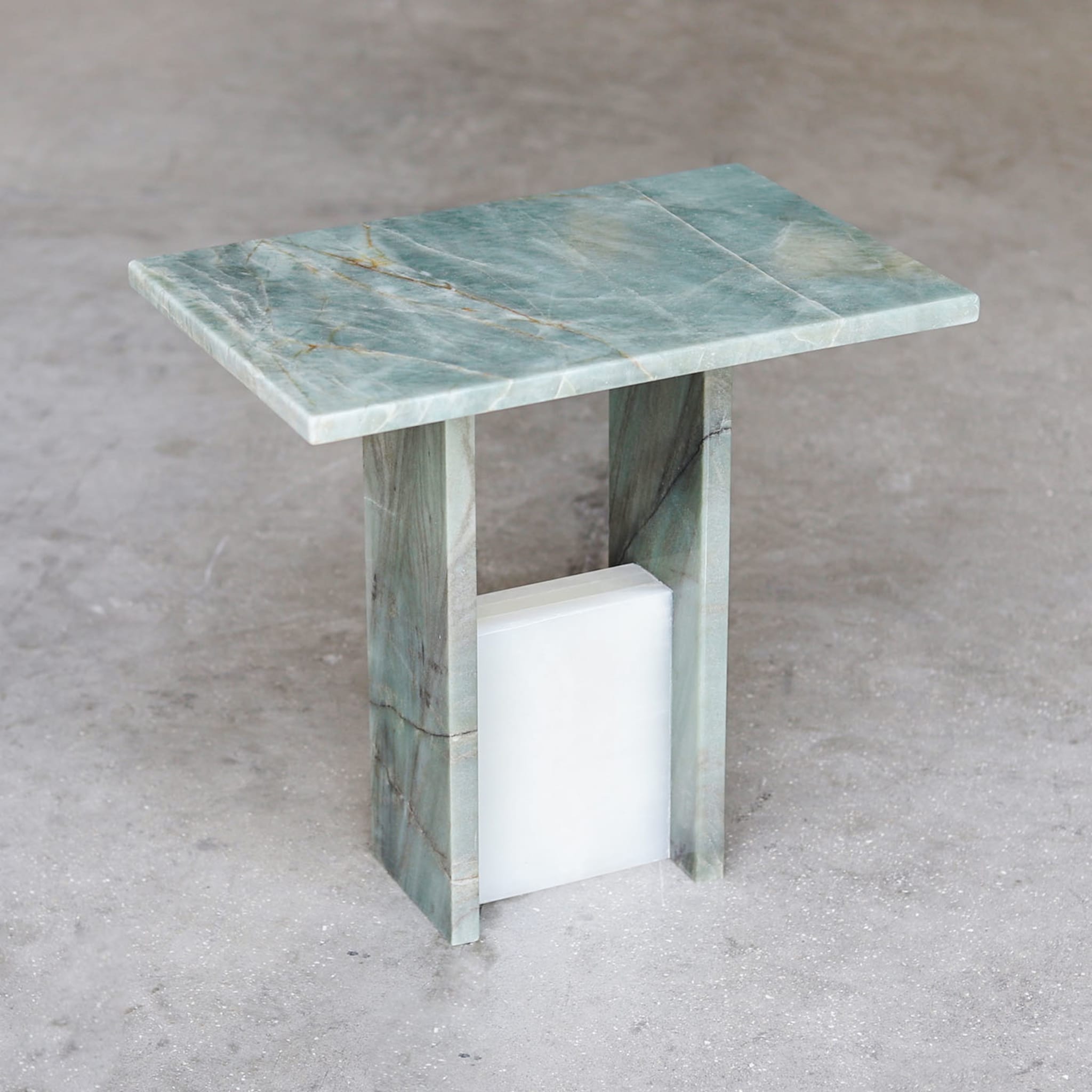 Emerald Quartzite Marble Side Table - Alternative view 4