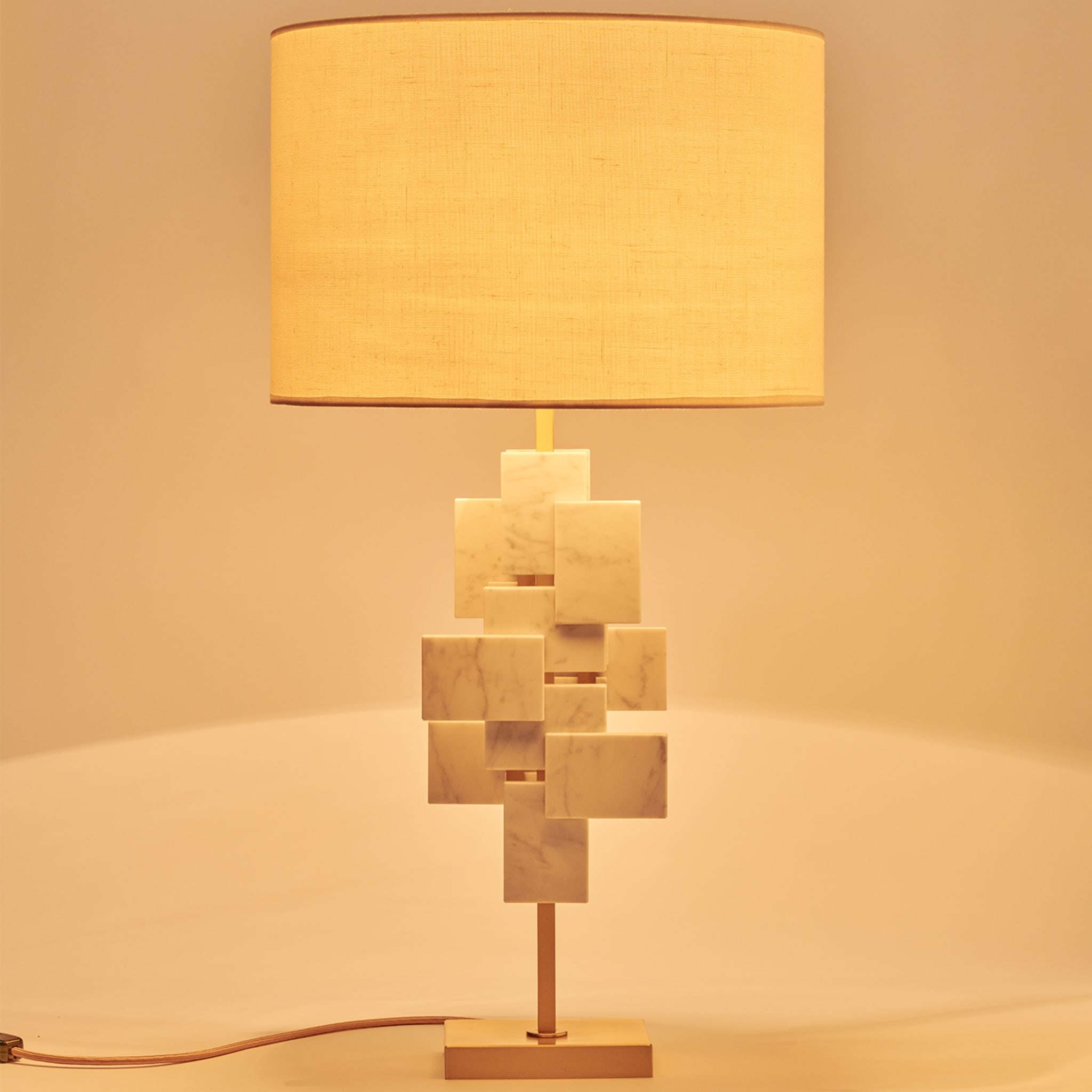"Tiles" Table Lamp in Carrara Marble and Satin Brass - Alternative view 4