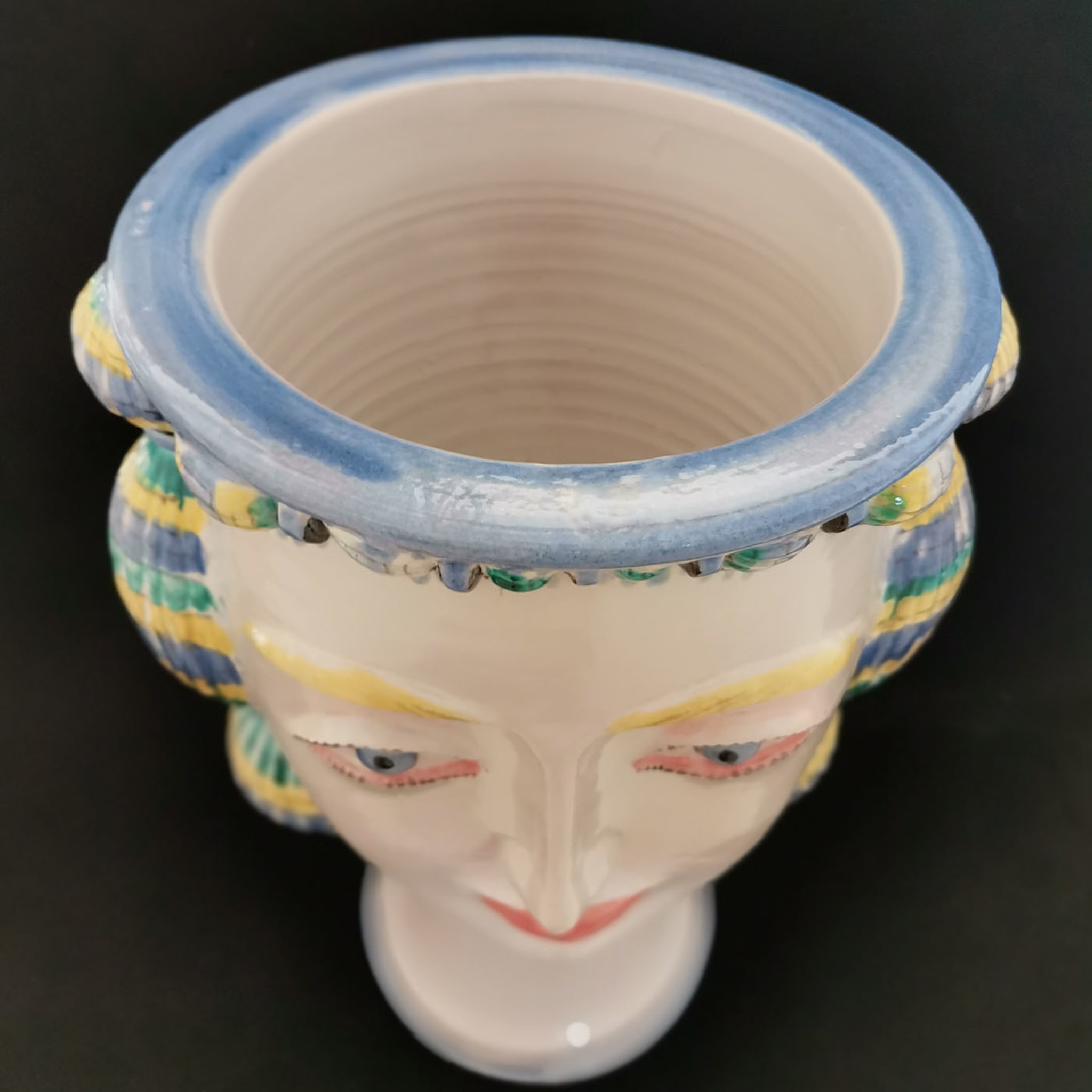 Head-Shaped Polychrome Vase - Alternative view 4
