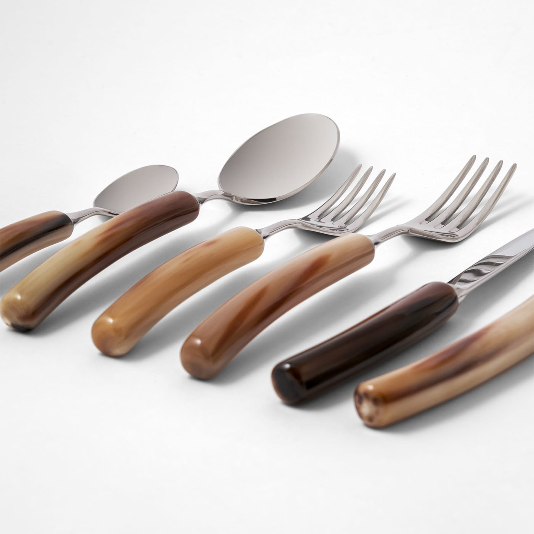 Classic Table Cutlery Set - Alternative view 3