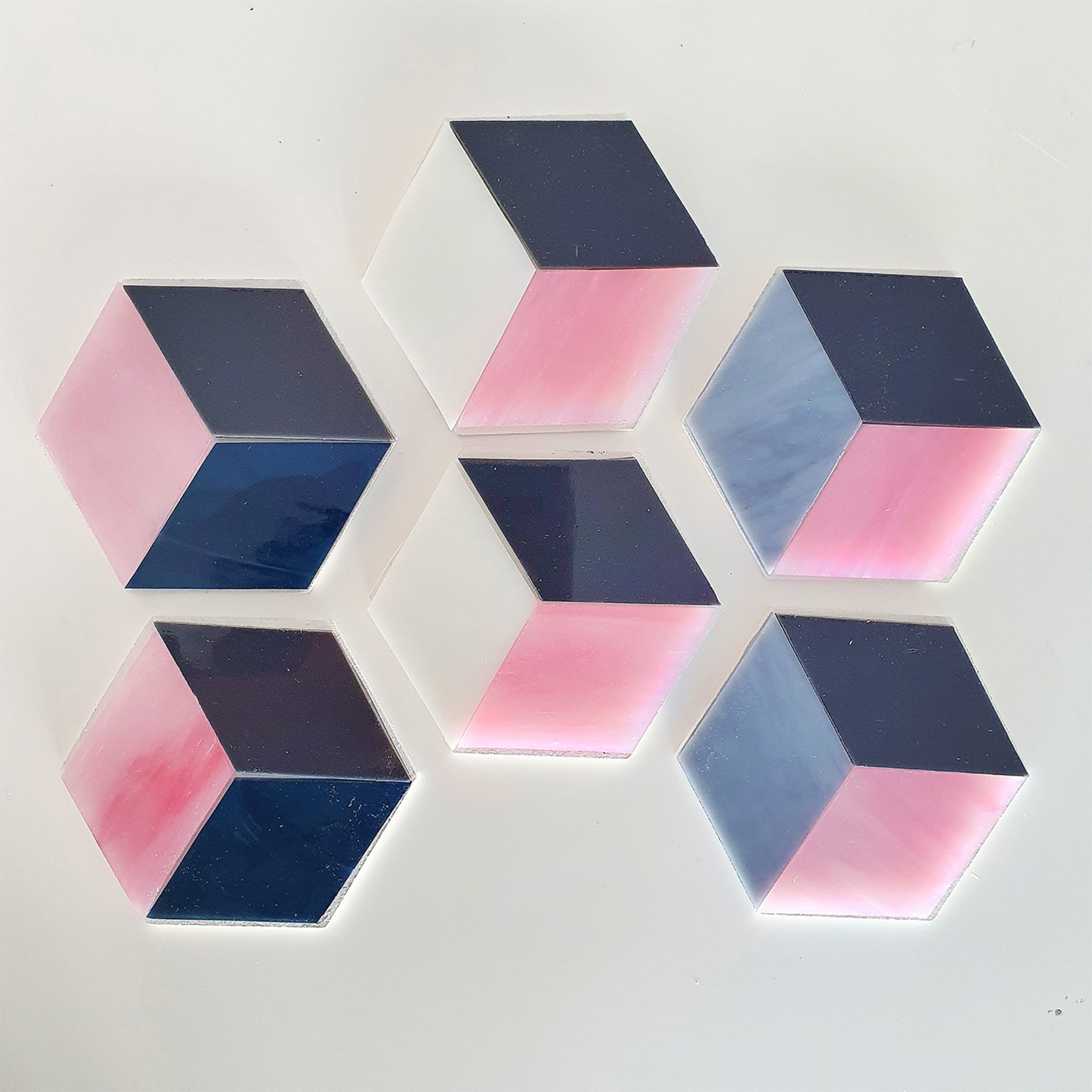 Pink Hexagonal Tiffany Glass Coasters - Alternative view 4
