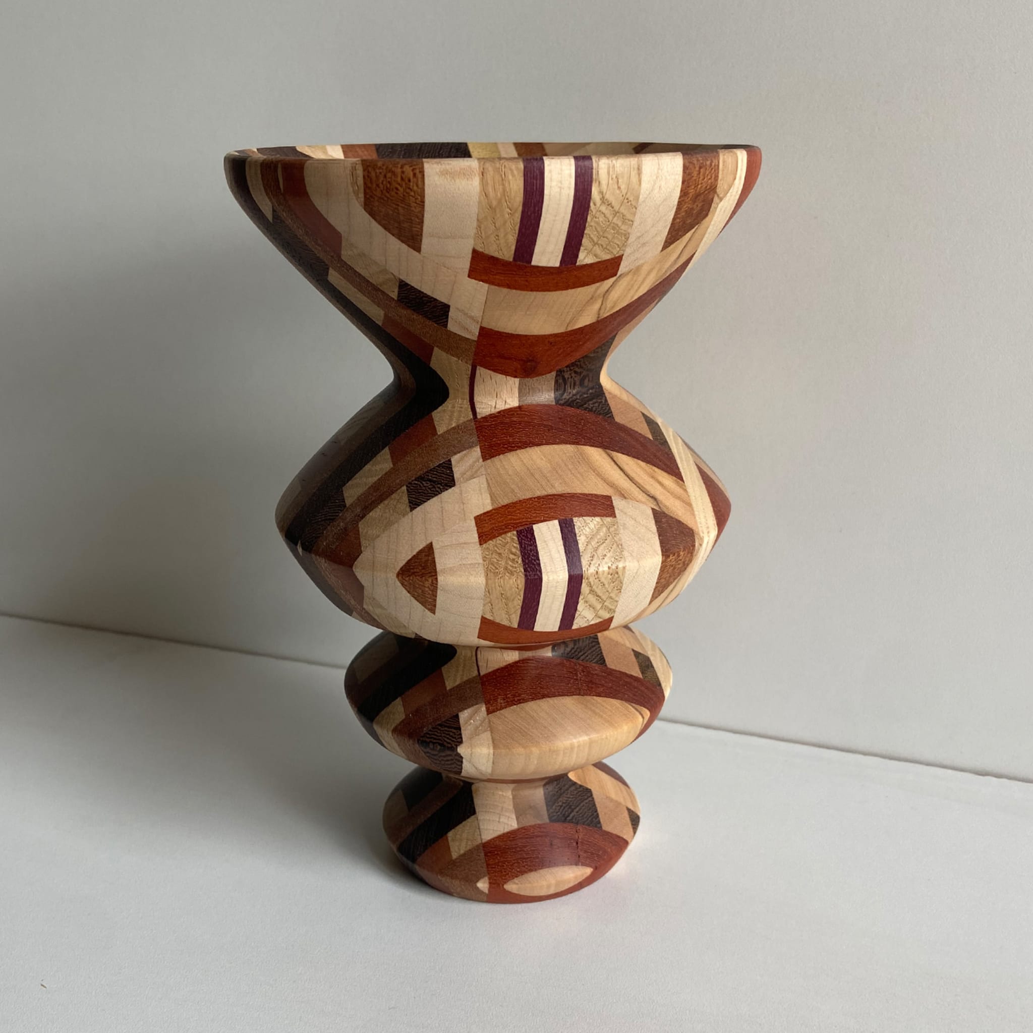 #10 Polyhedral Vase - Alternative view 3