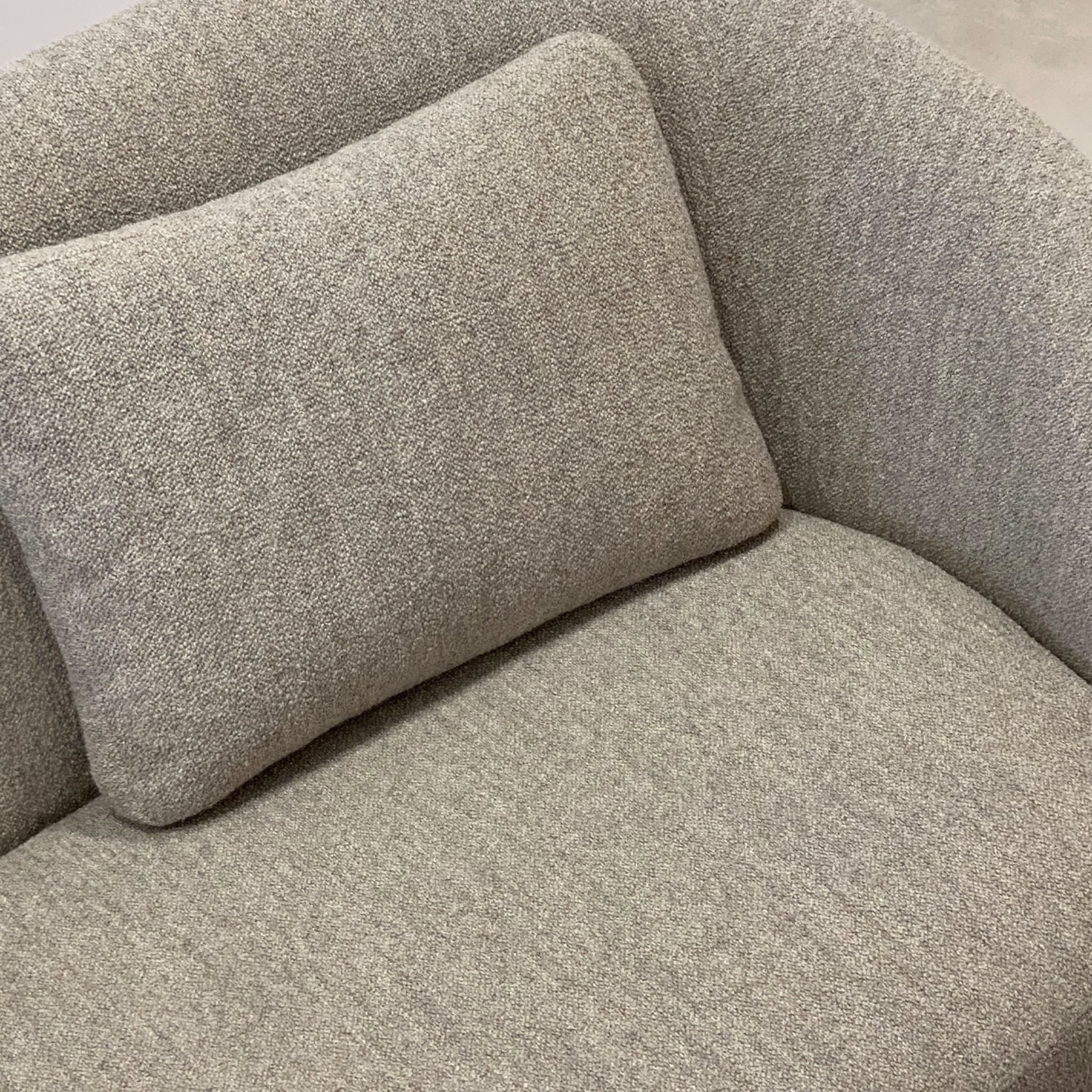 Cottonflower Sofa in Quinoa Fabric - Alternative view 2