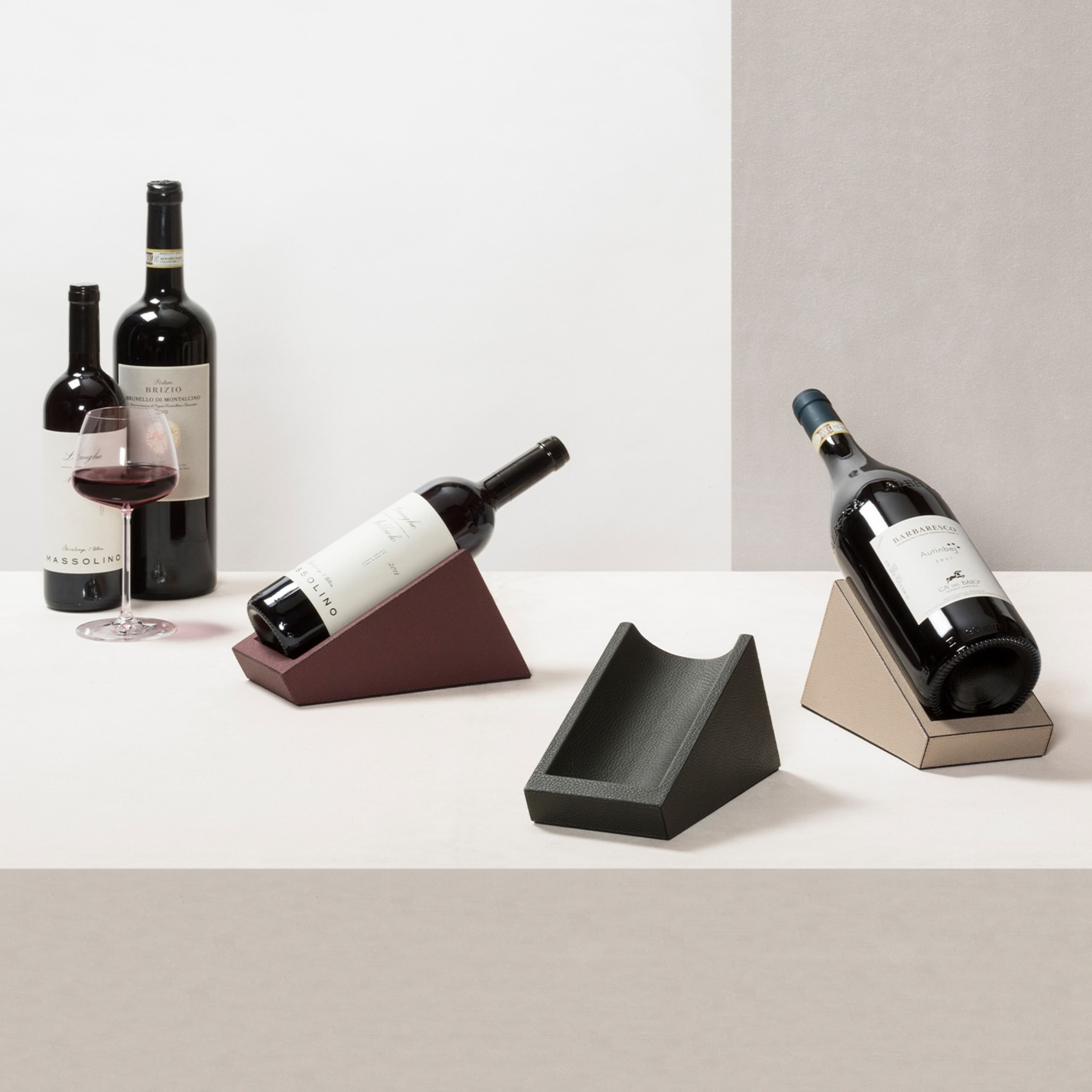 Supertuscan Wine Bottle Holder - Burgundy - Alternative view 1