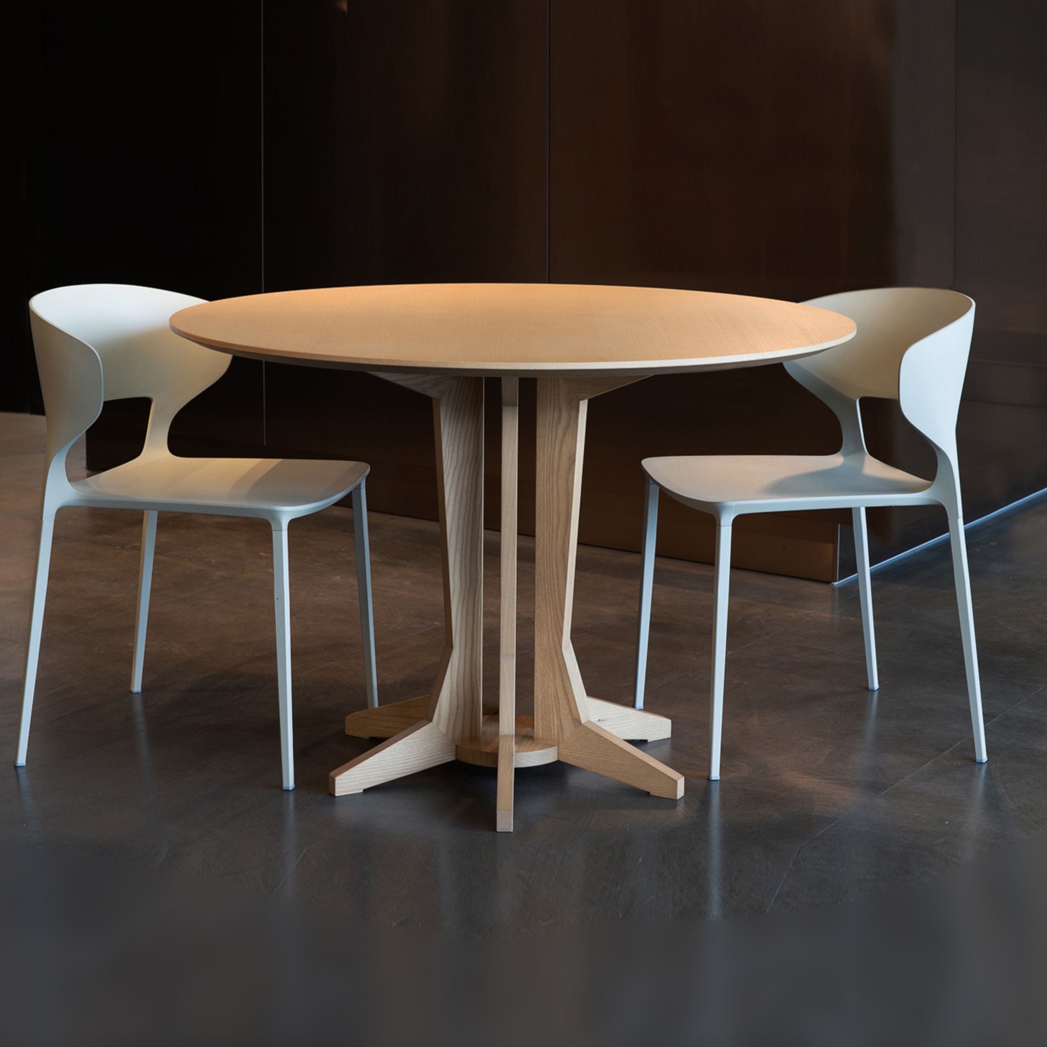 BADANO 1954 round dining table by Franco Albini - Alternative view 2