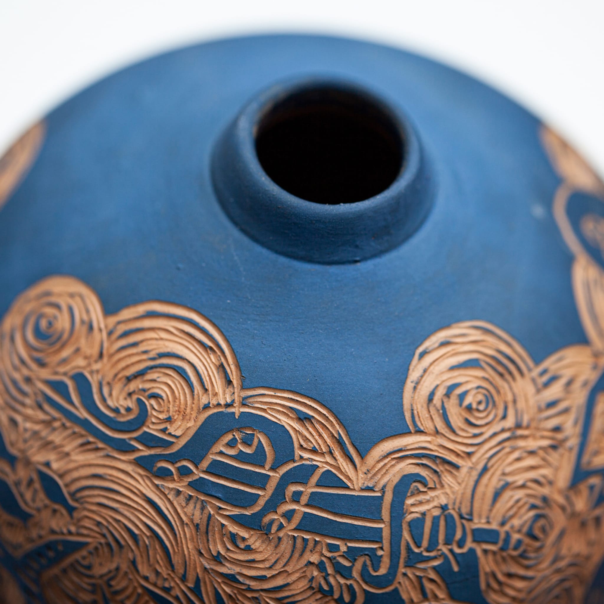La Sirena Guerriera Blue Vase by Clara Holt and Chiara Zoppei - Alternative view 5