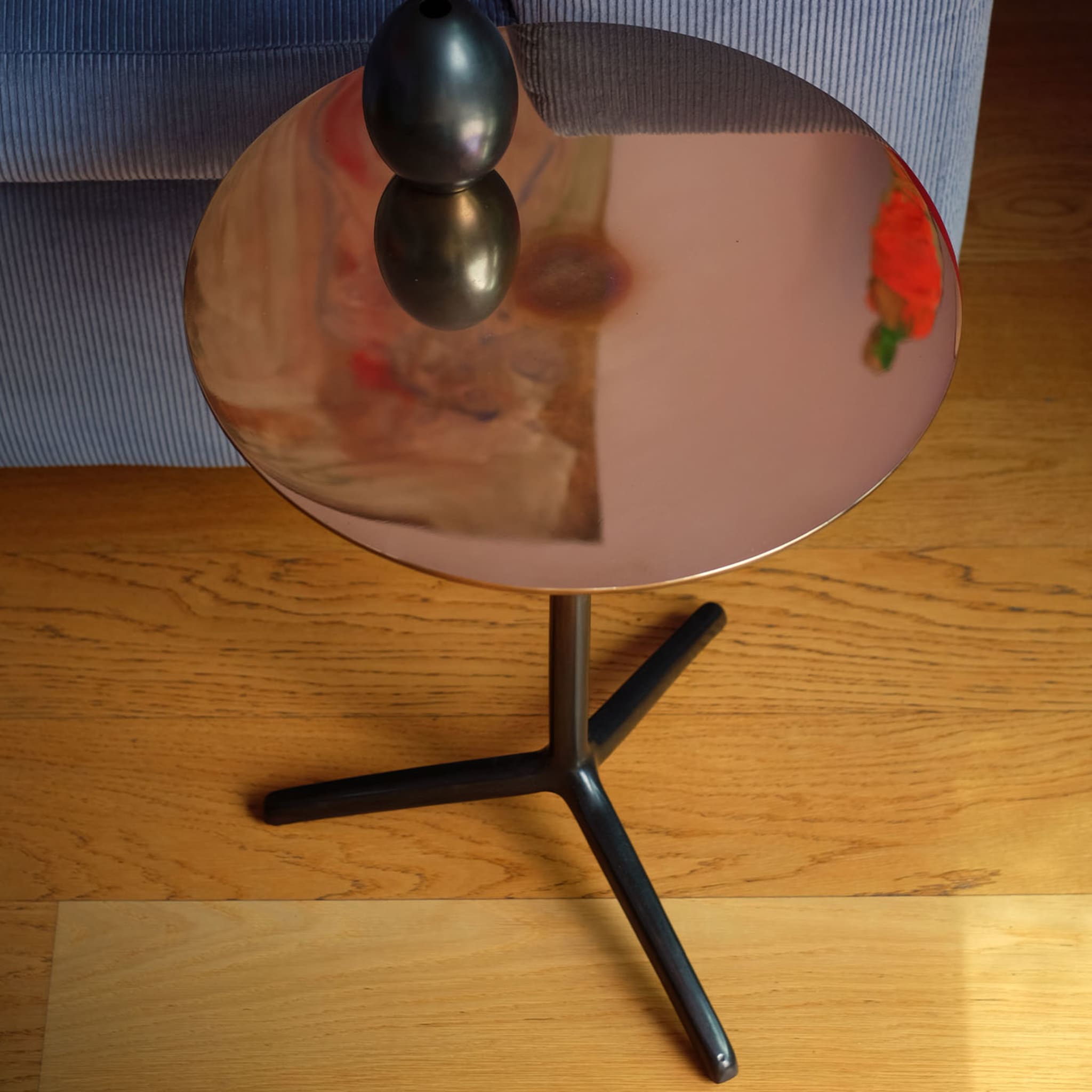 Told Side Table - Alternative view 4