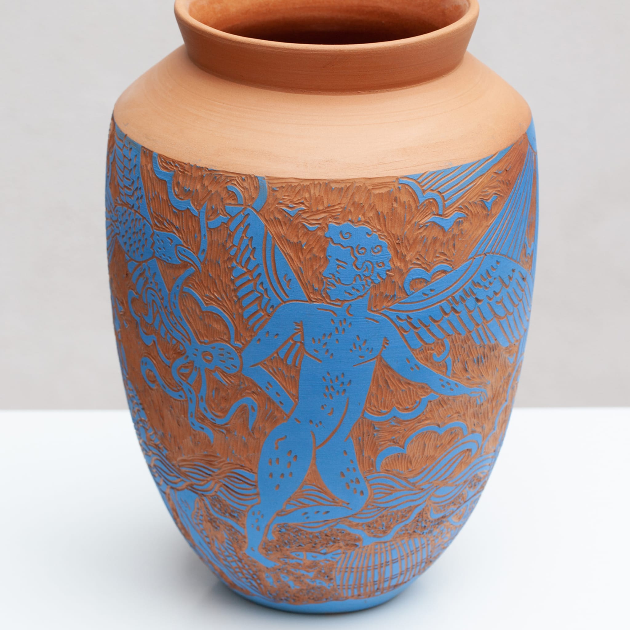 Il Pescatore di Granchi Blue Vase by Clara Holt and Chiara Zoppei - Alternative view 2