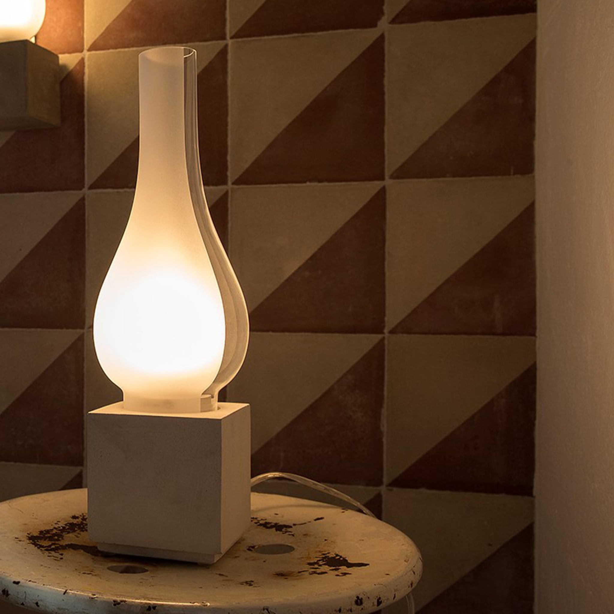 Amarcord Table Lamp - Alternative view 2