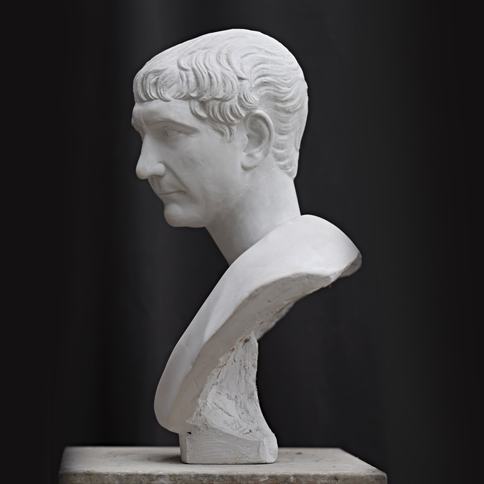 Traiano Bust - Alternative view 1