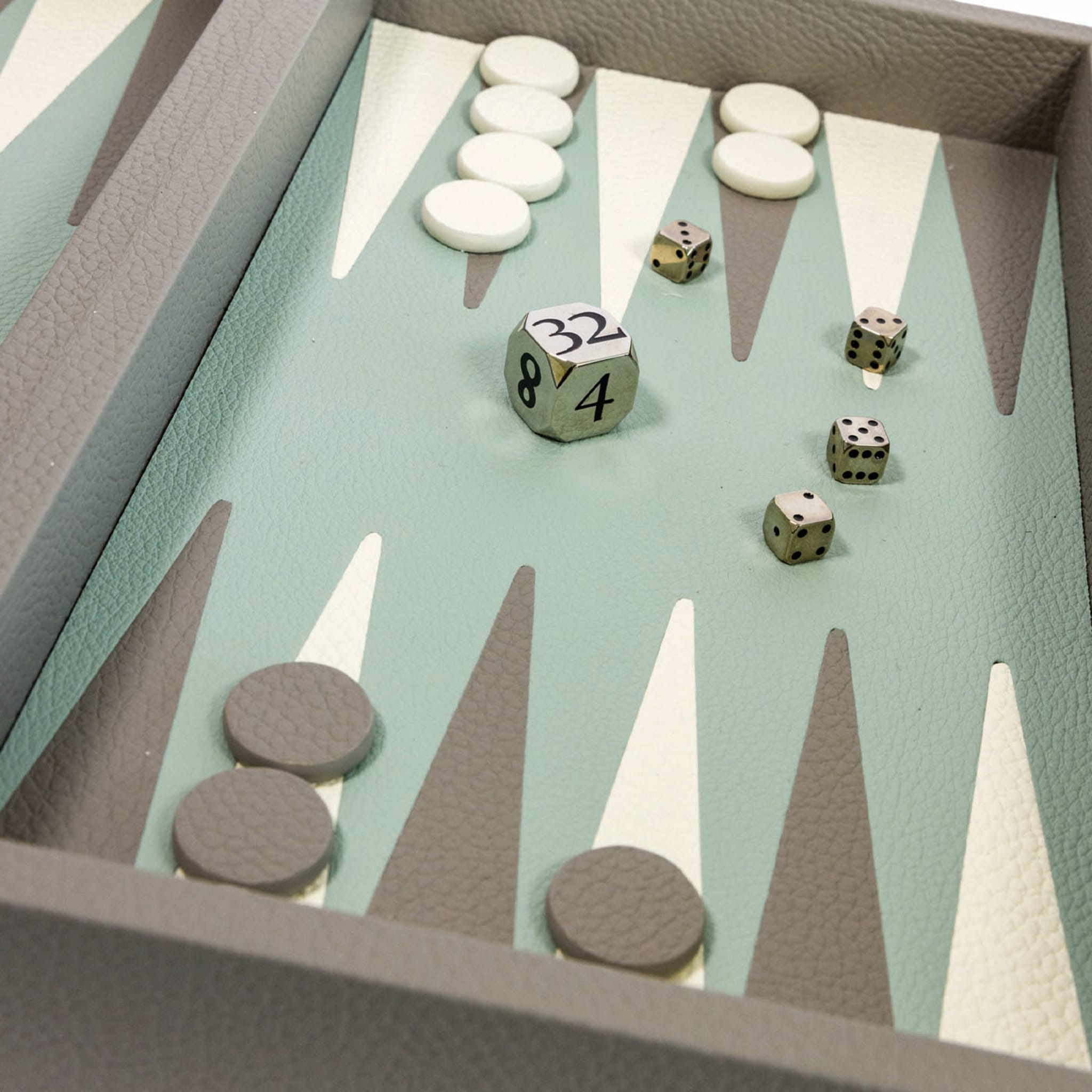 Grey Backgammon Box Game - Alternative view 1