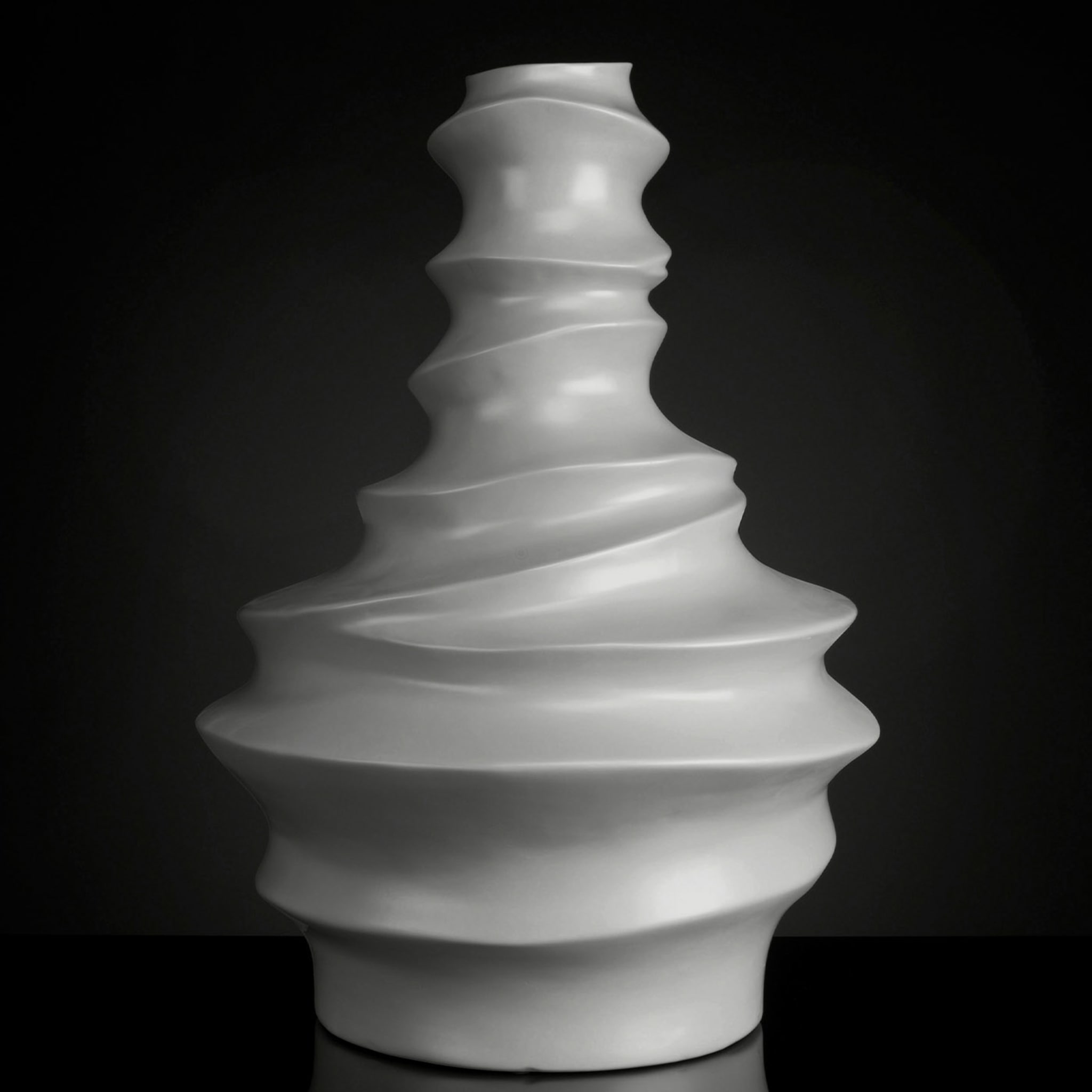 Sharpei Large Vase - Alternative view 1