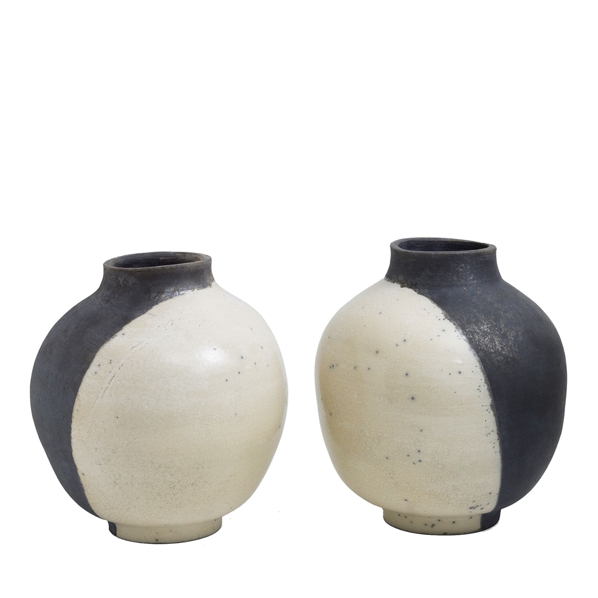 Set of 2 SHADOW SCULPTURE Vases - Main view