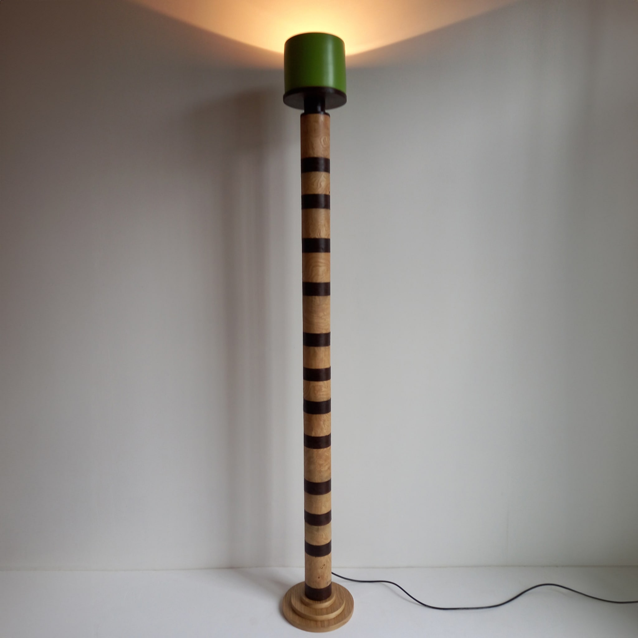 Dorica Green Floor Lamp by Pietro Meccani - Alternative view 3
