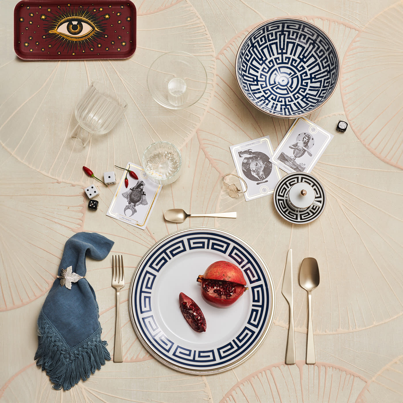 Richard Ginori Labirinto Zaffiro dinnerware collection