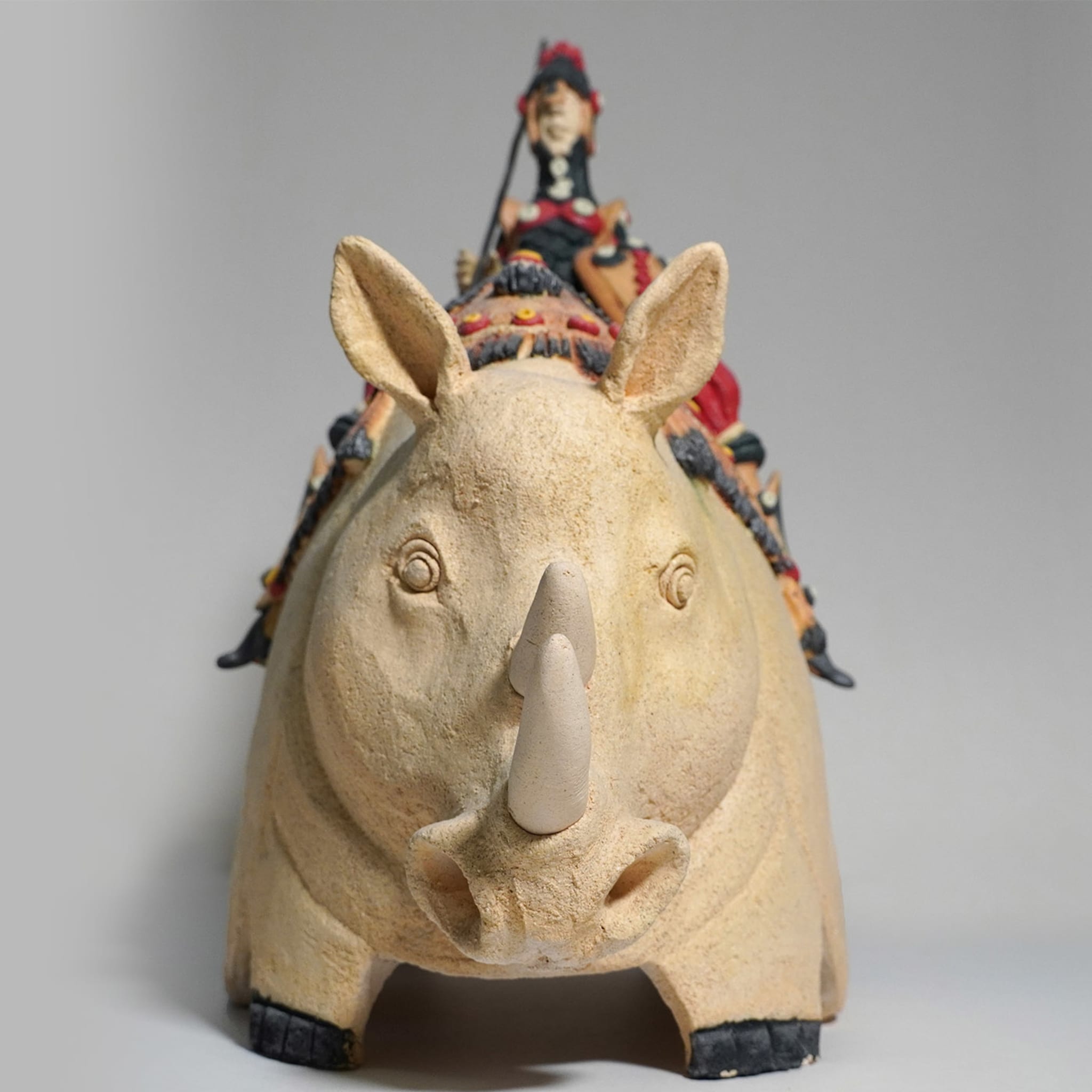 Annibale su Rinoceronte Sculpture de Diego Poloniato - Vue alternative 4