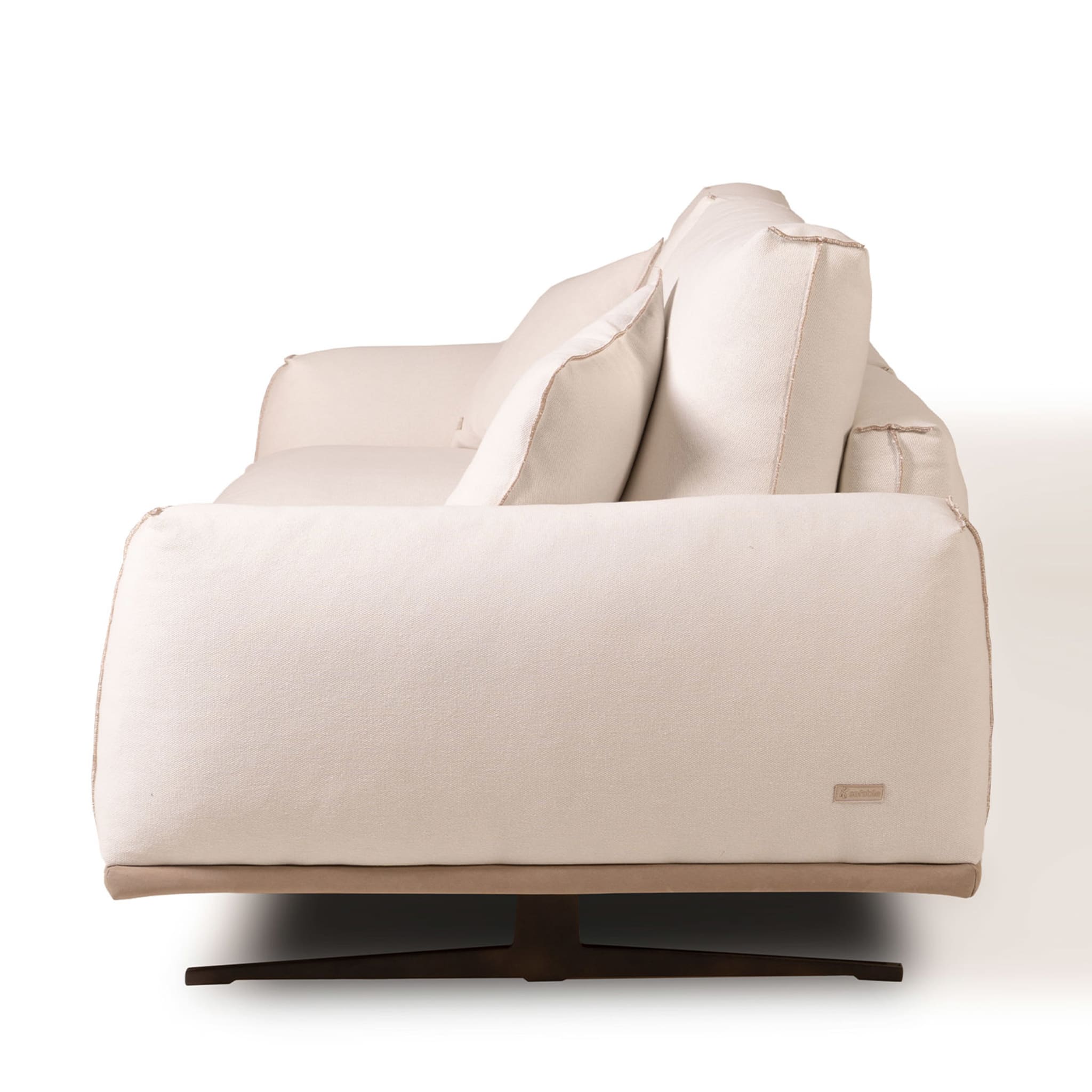 Boboli 2 Seater Sofa by Marco and Giulio Mantellassi - Alternative view 2