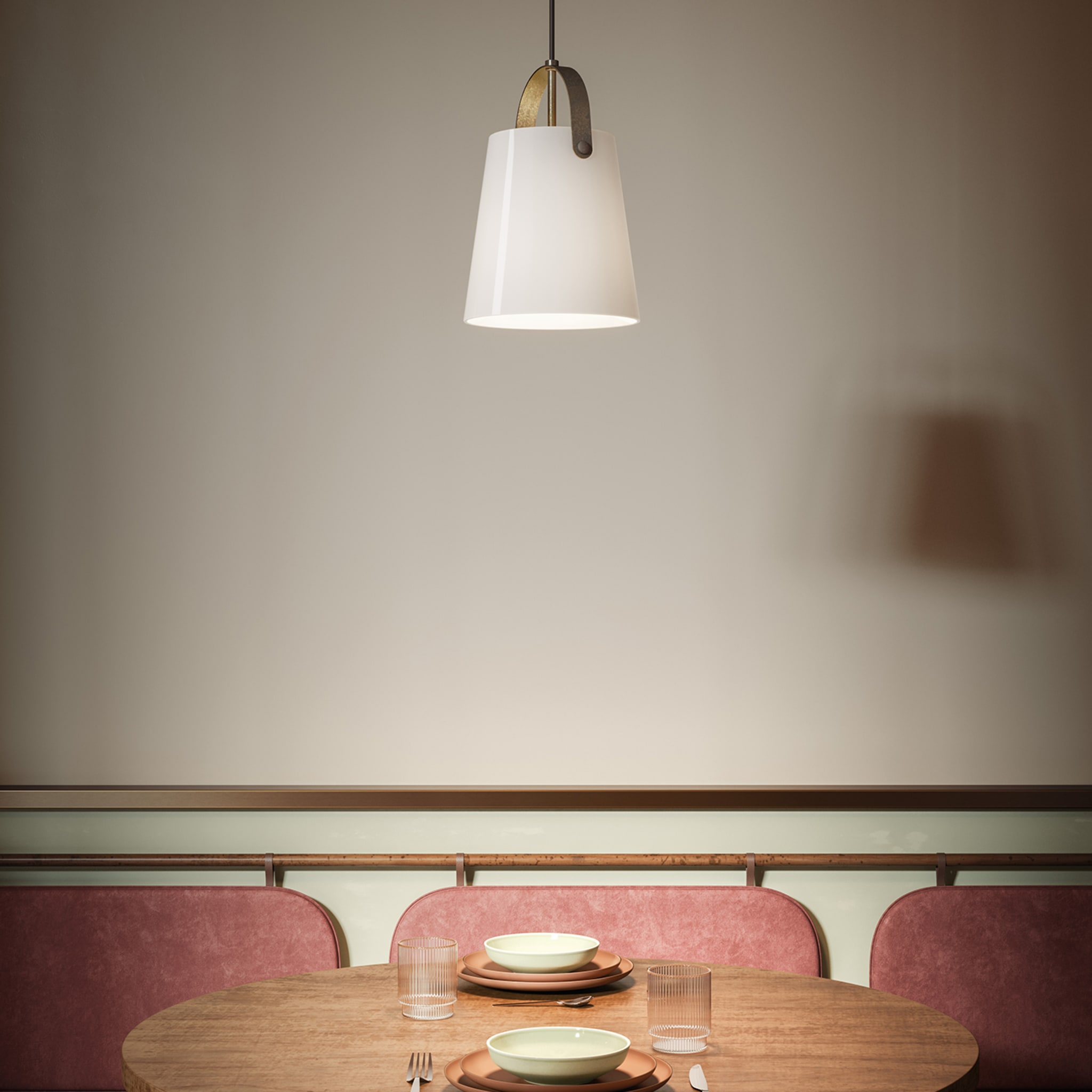 Lampe pendante simple Bell en laiton et verre blanc - Vue alternative 2