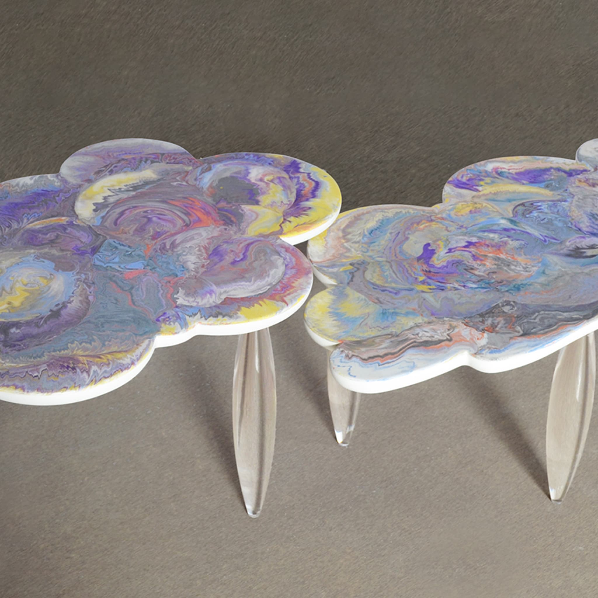 Lila Wolken Set aus 2 Beistelltischen - Alternative Ansicht 1