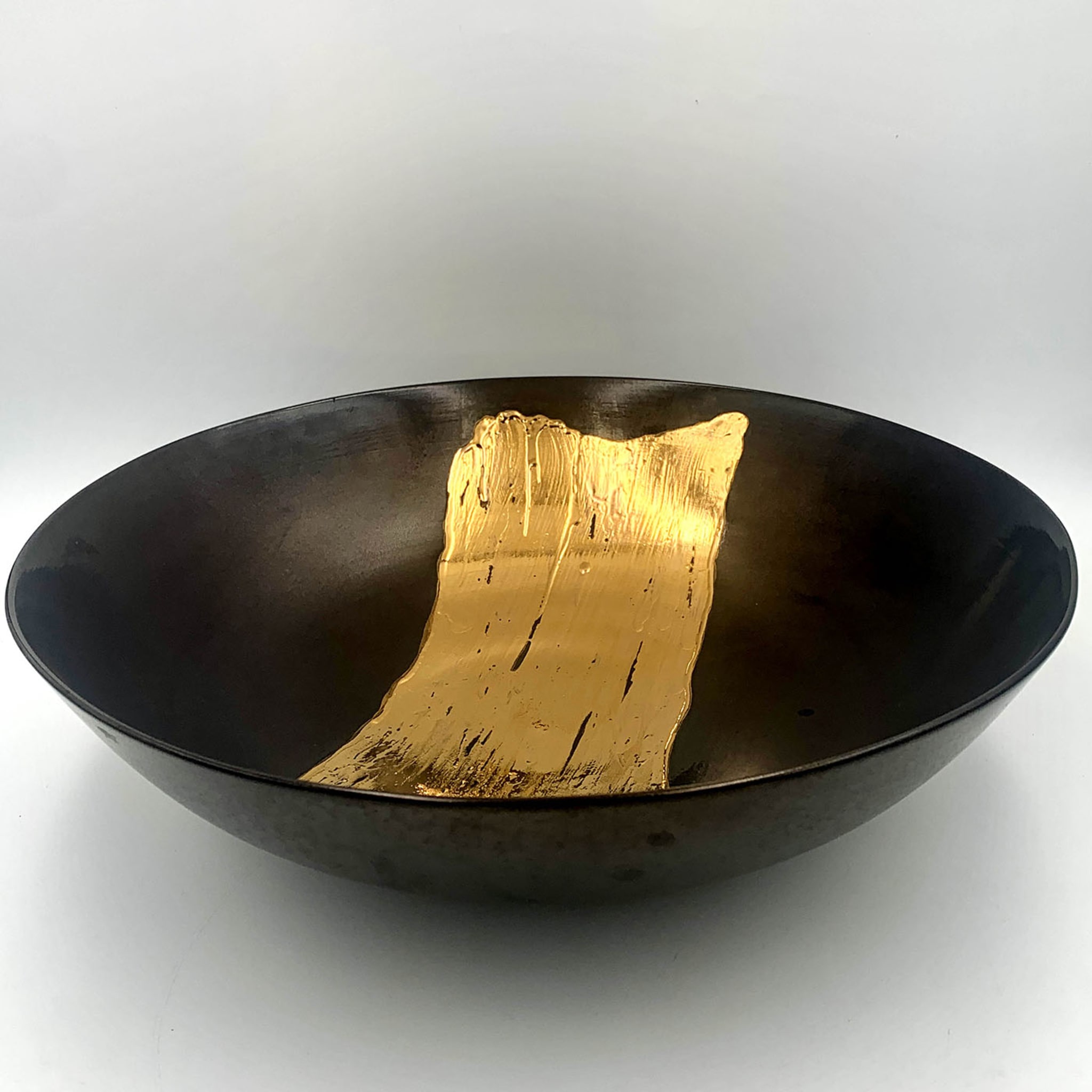 Pennelata Gold and Black Ceramic Centerpiece - Alternative view 1