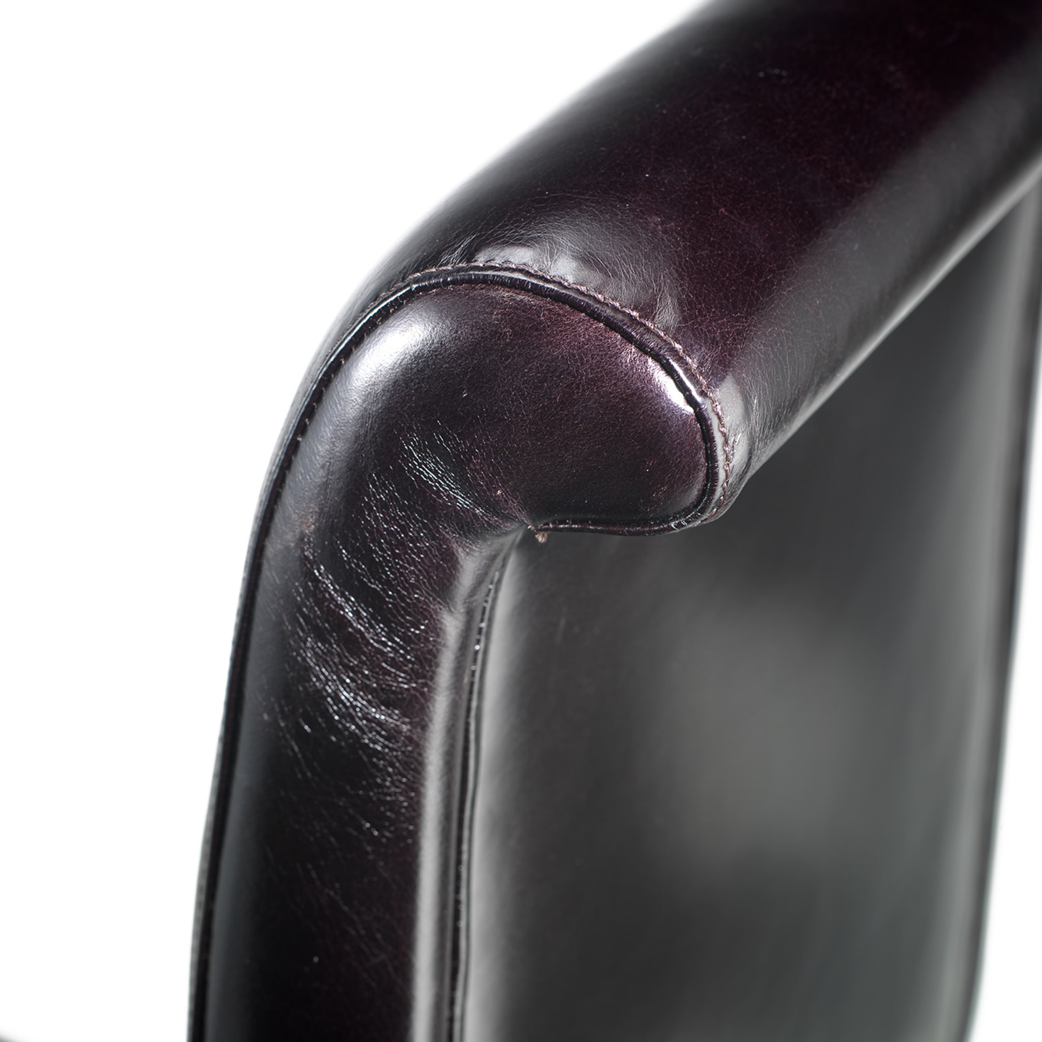 Leather Chair - Alternative view 2