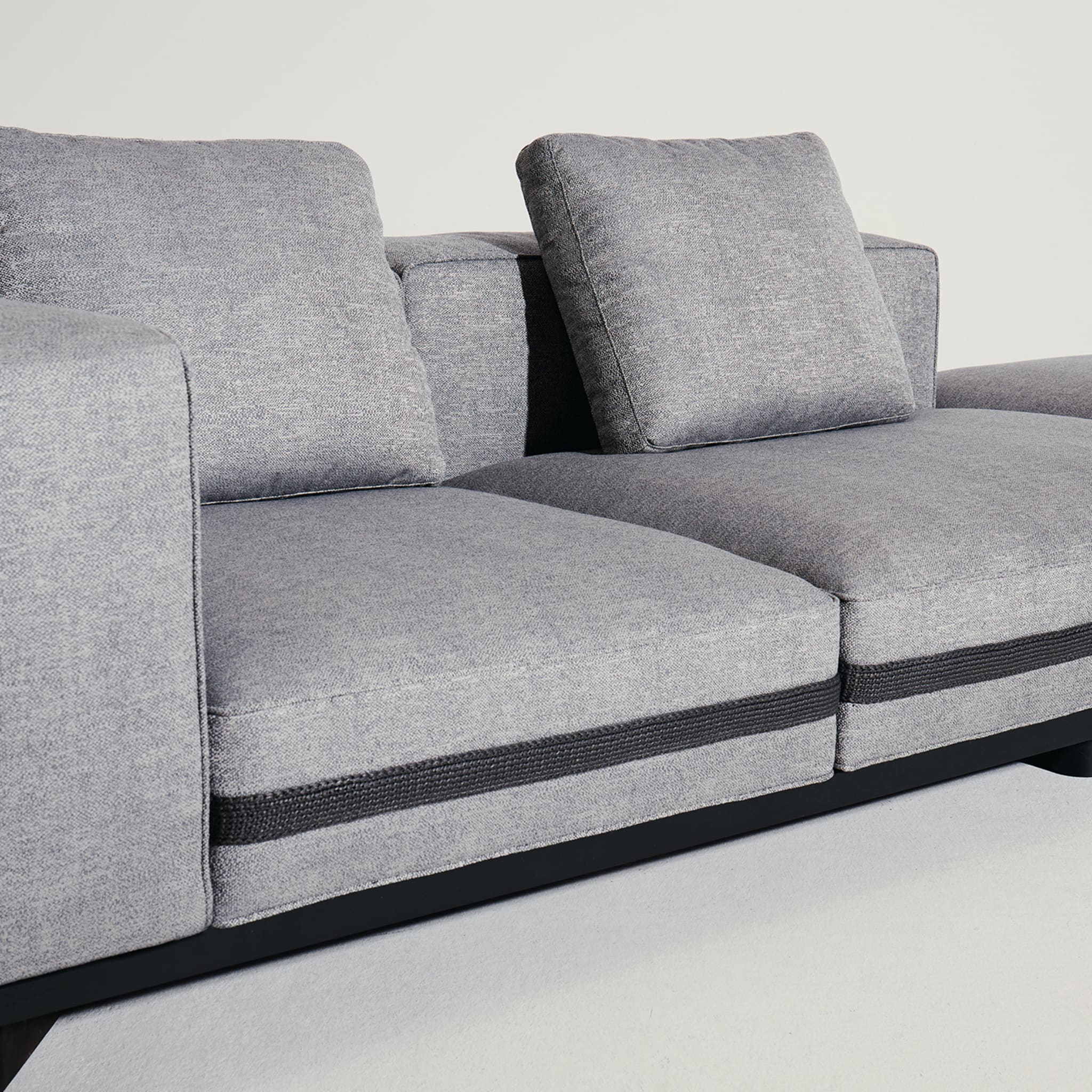 Saint Remy Gray Modular Sofa by Luca Nichetto - Alternative view 1