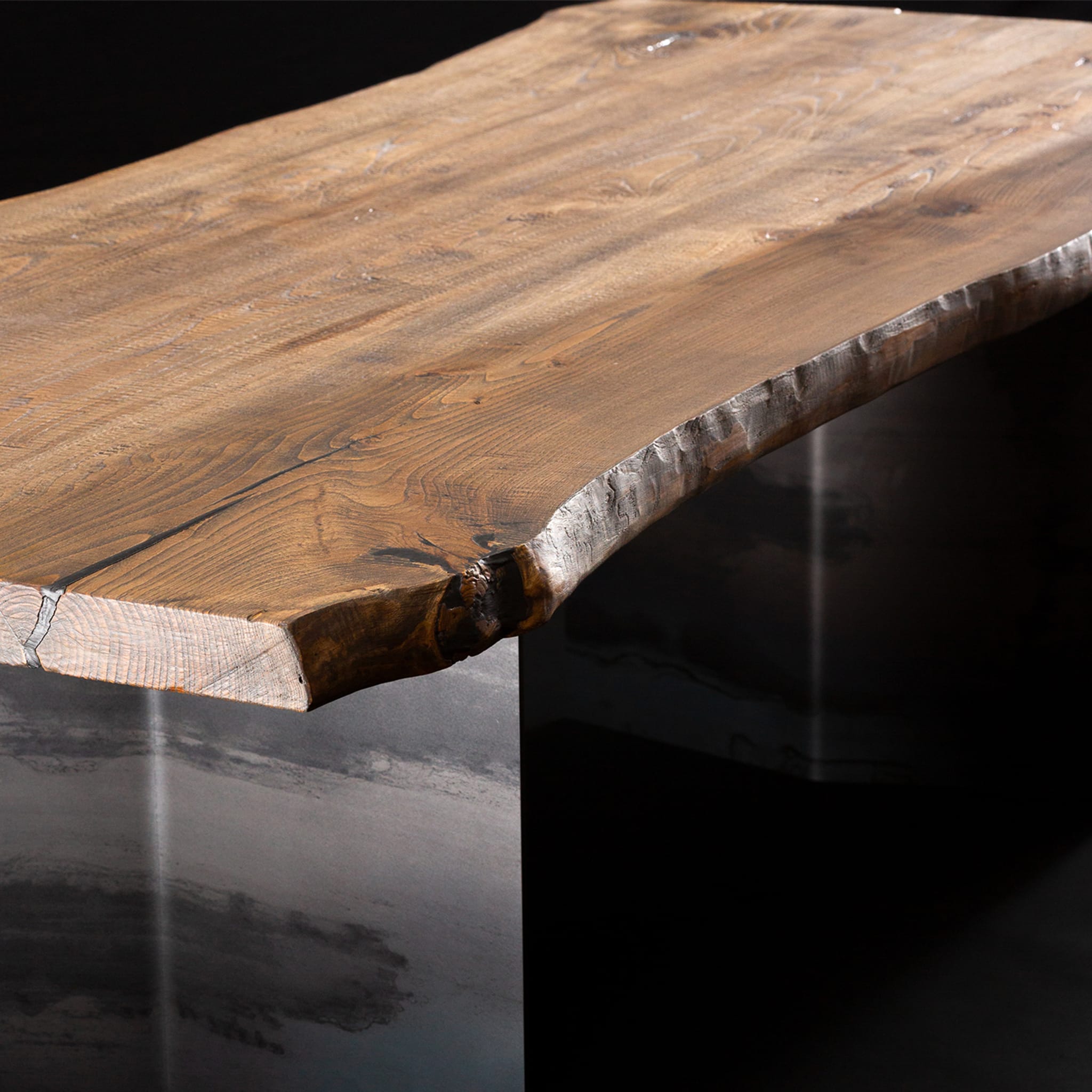 Vintage stain chestnut dining table - Alternative view 3