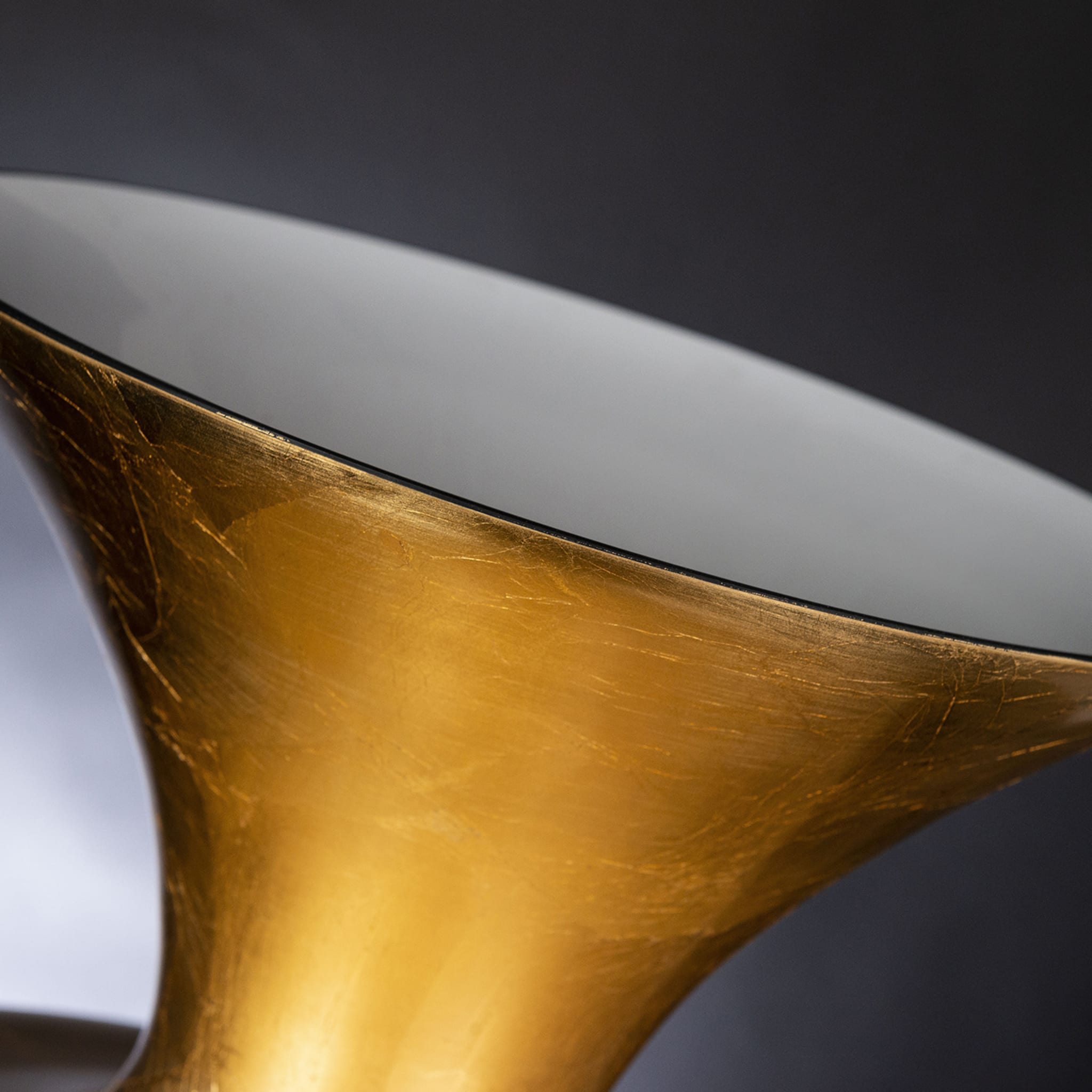Anfora Master Gold Leaf Vase - Alternative view 2