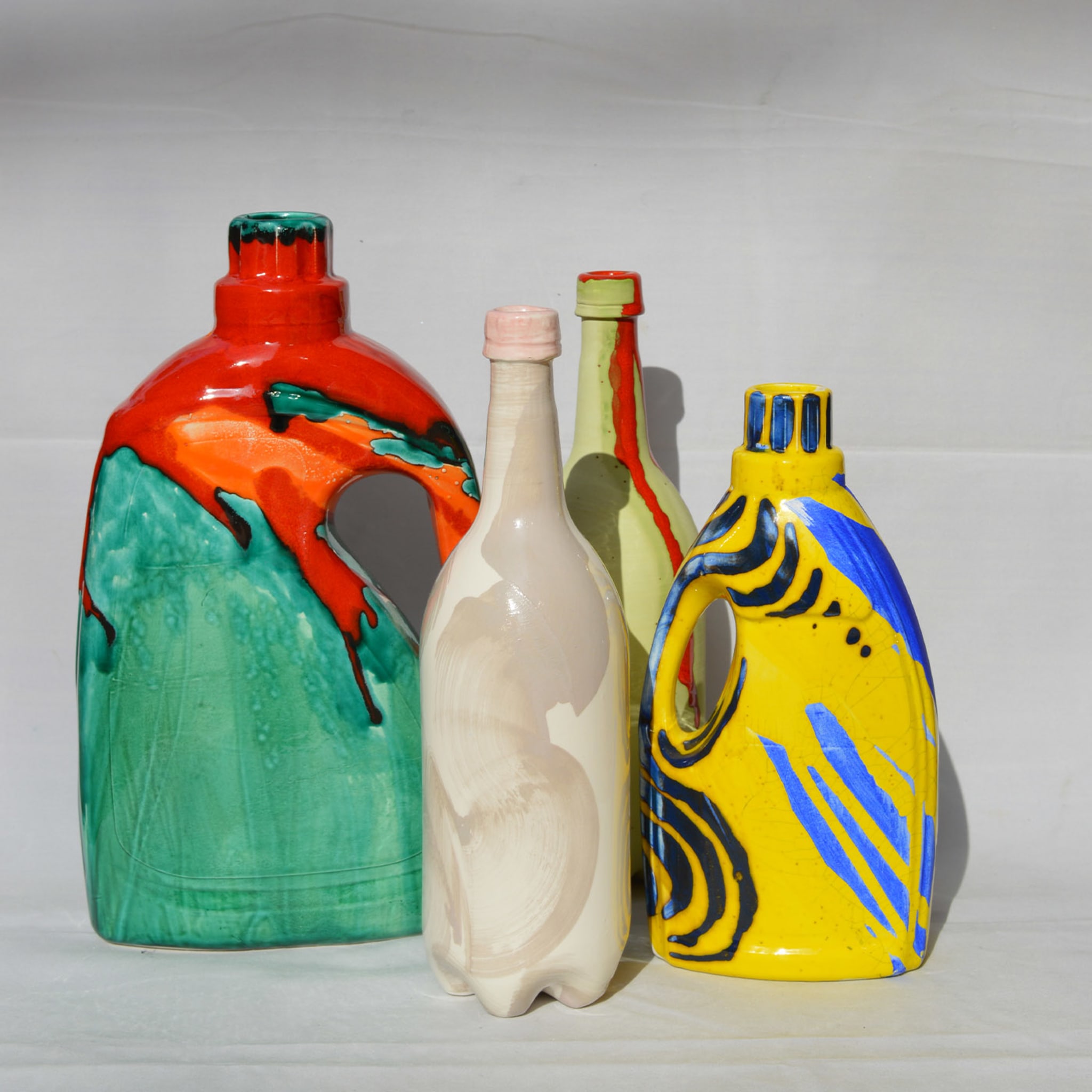 More Clay Less Plastic Green and Red Bottle - Alternative view 3