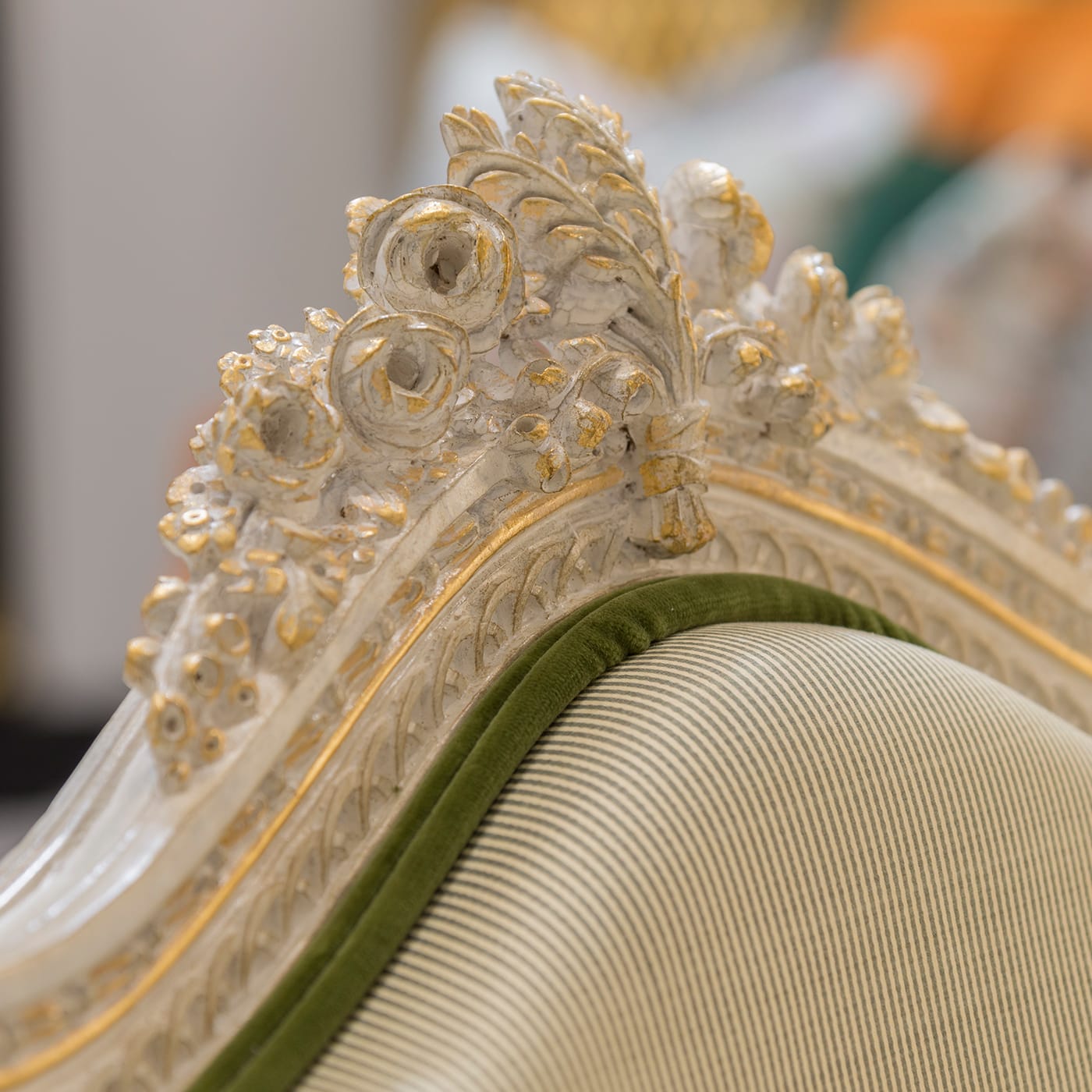 Louis XVI-Style Off- White Beech Armchair - CG Capelletti