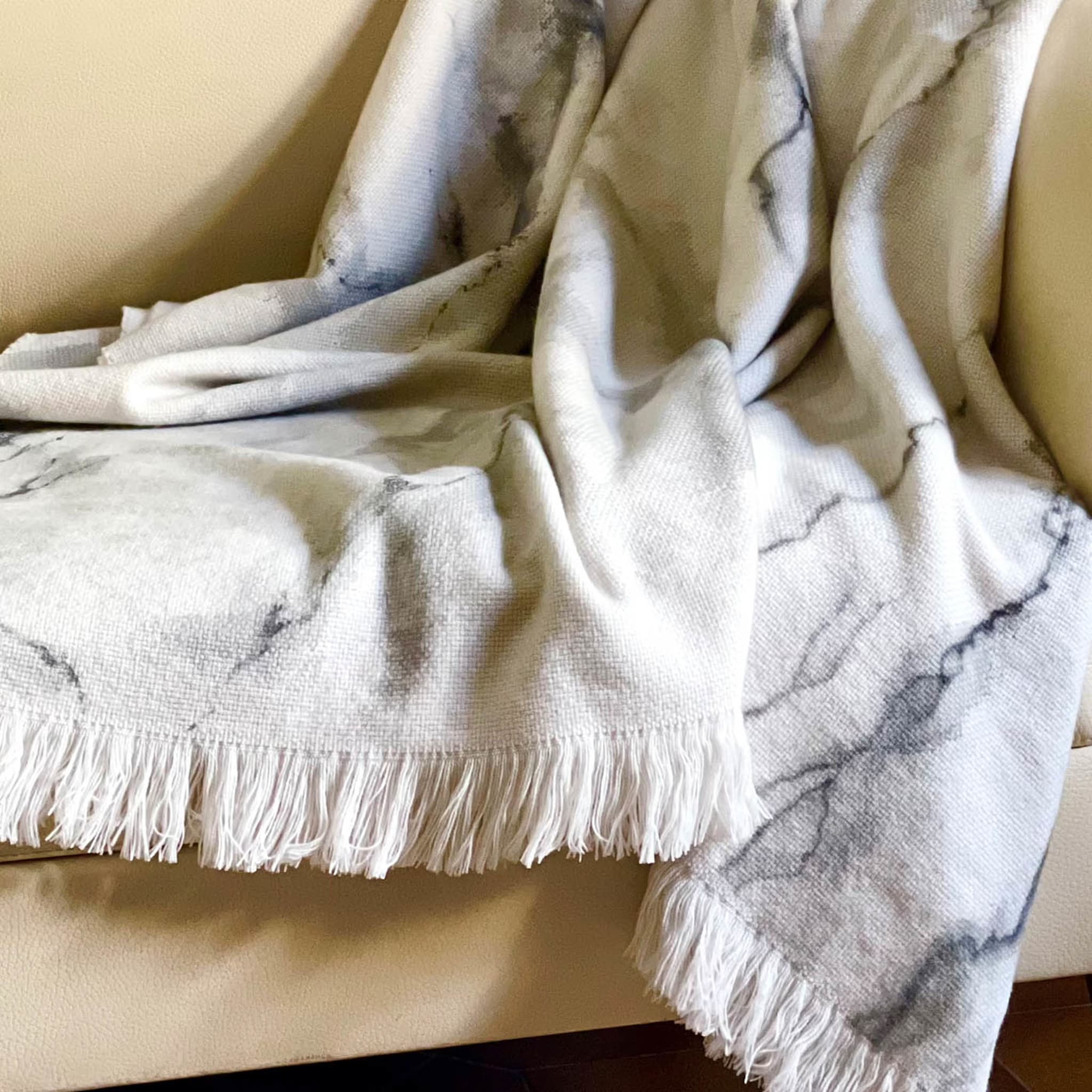 Marmo Fringed Gray Handpainted Blanket - Alternative view 1