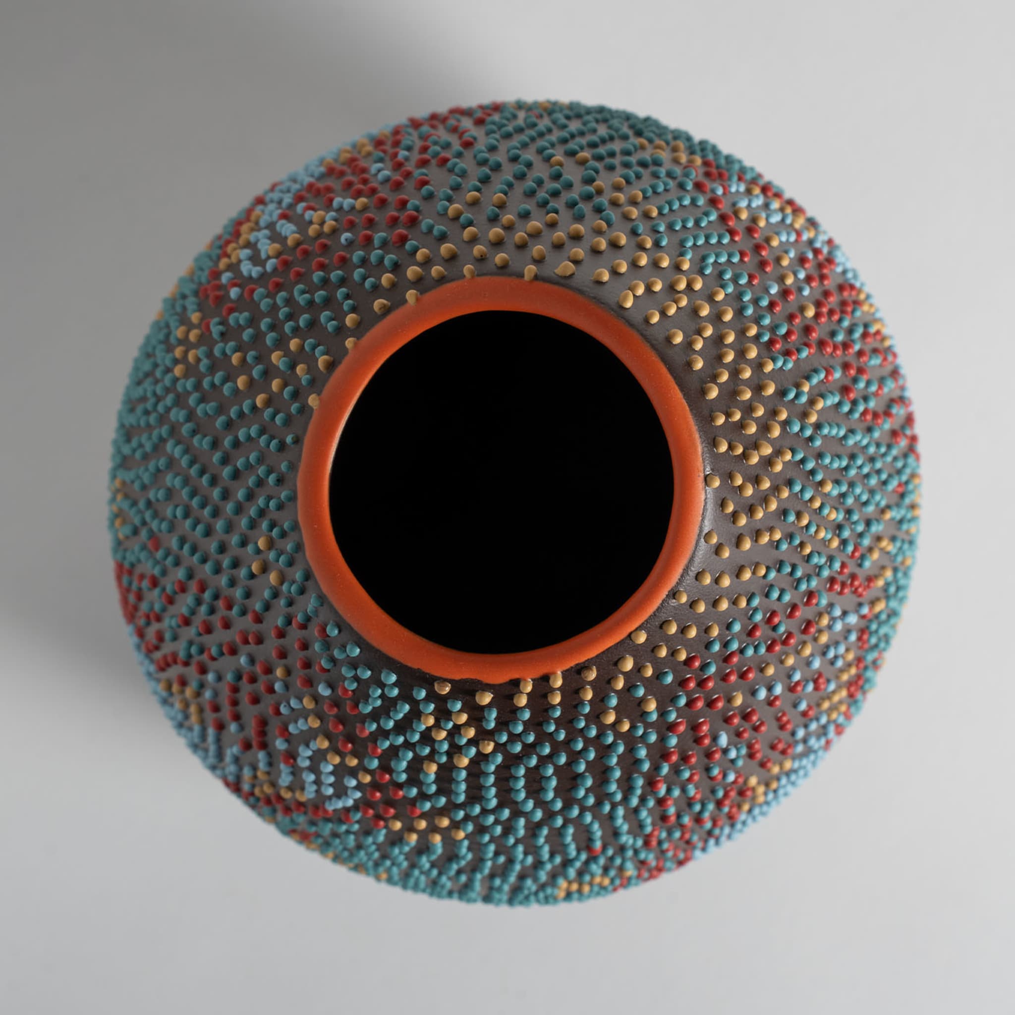 RIC-4 Chameleon Polychrome Vase by A. Mancuso/Analogia Projects - Alternative view 4