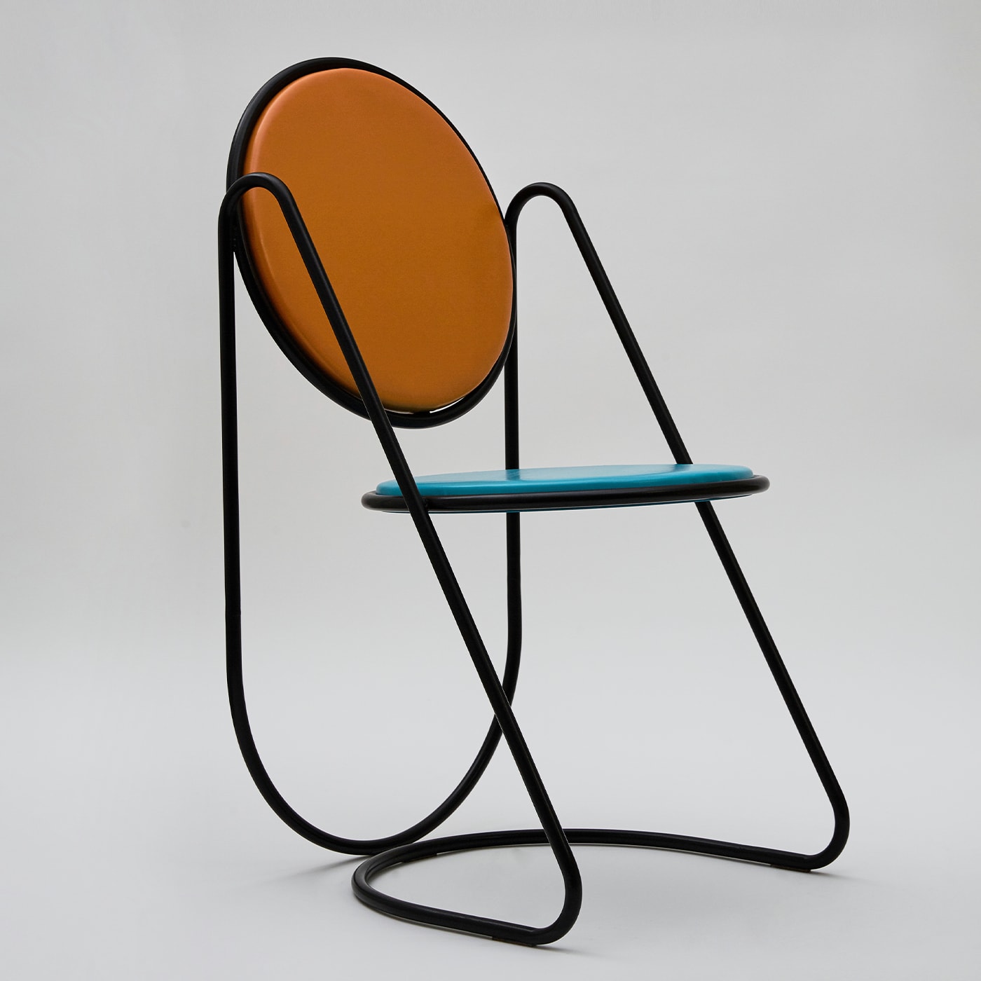 U-Disk Black/Light-Blue/Orange Chair - Le Dictateur