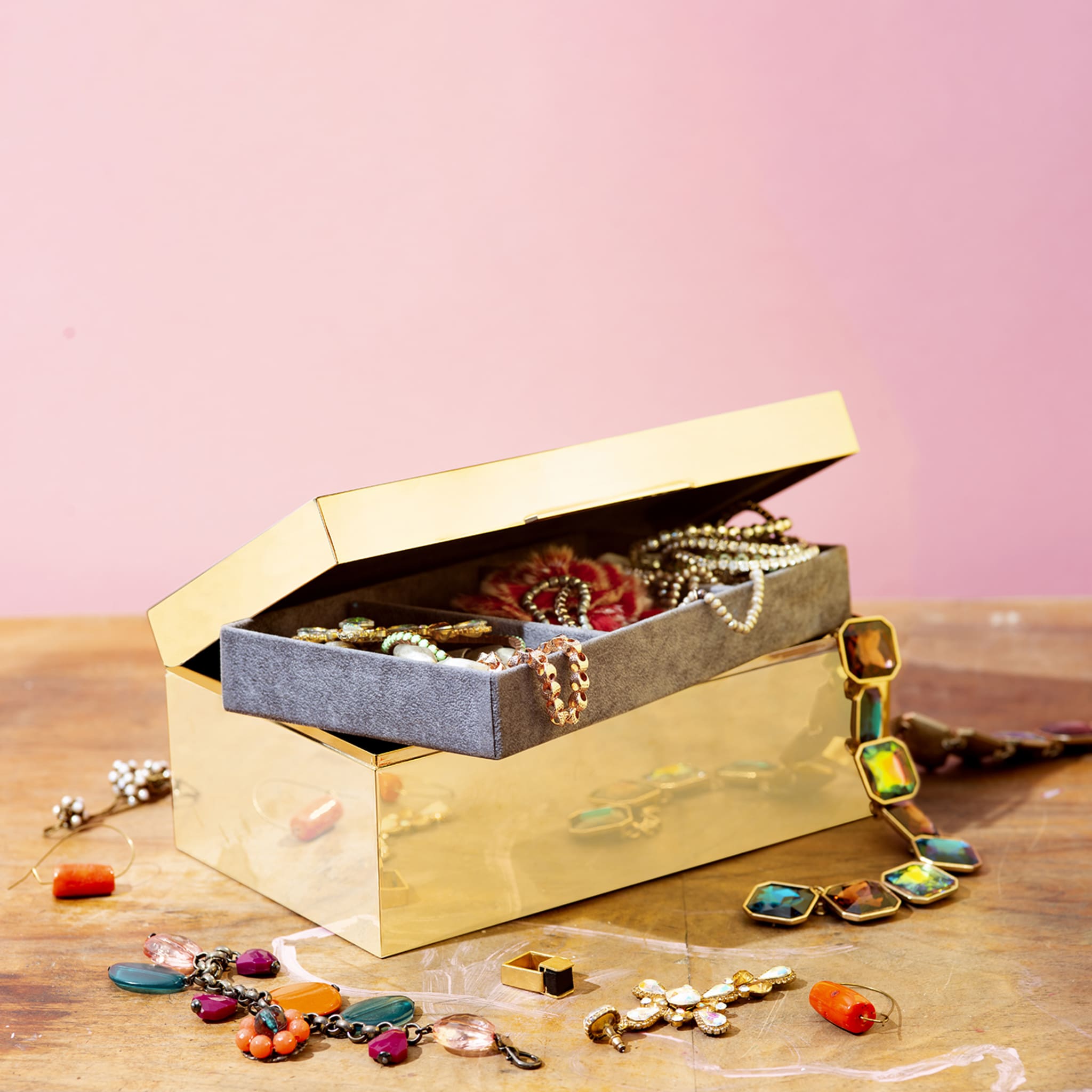 Rectangular Brass Jewelry Box - Alternative view 1