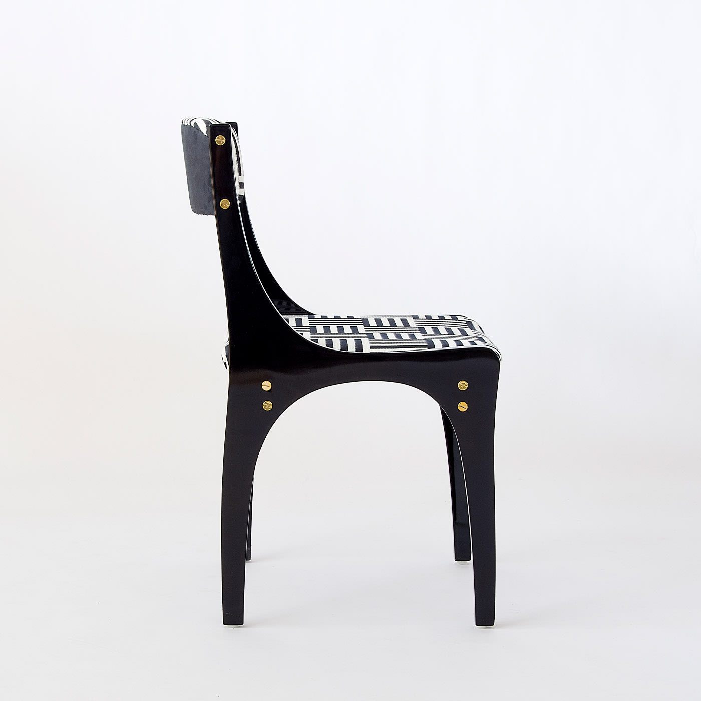 Lola 50's-Inspired Black & White Chair - Extroverso
