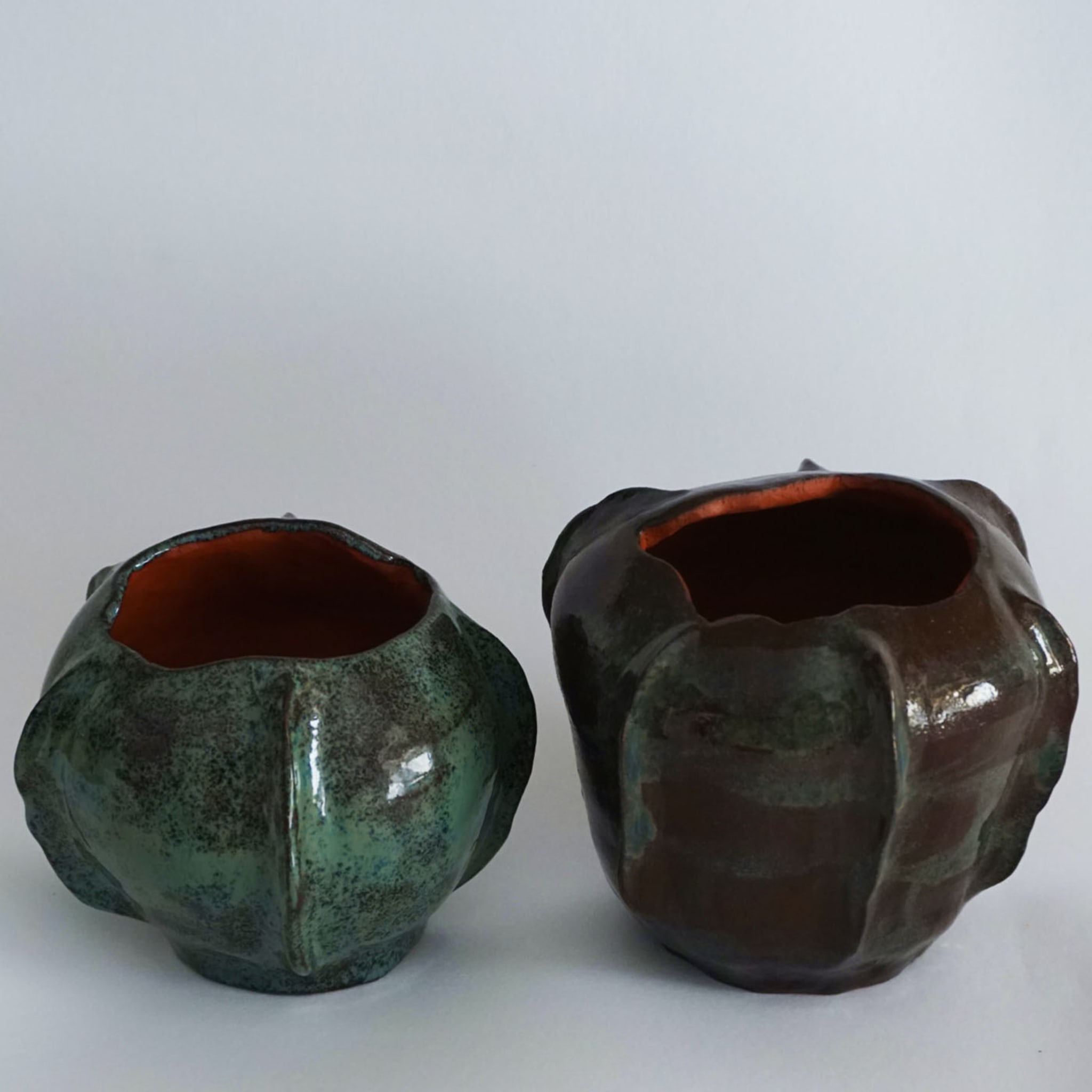 Vase mit grünem Schwamm - Alternative Ansicht 2