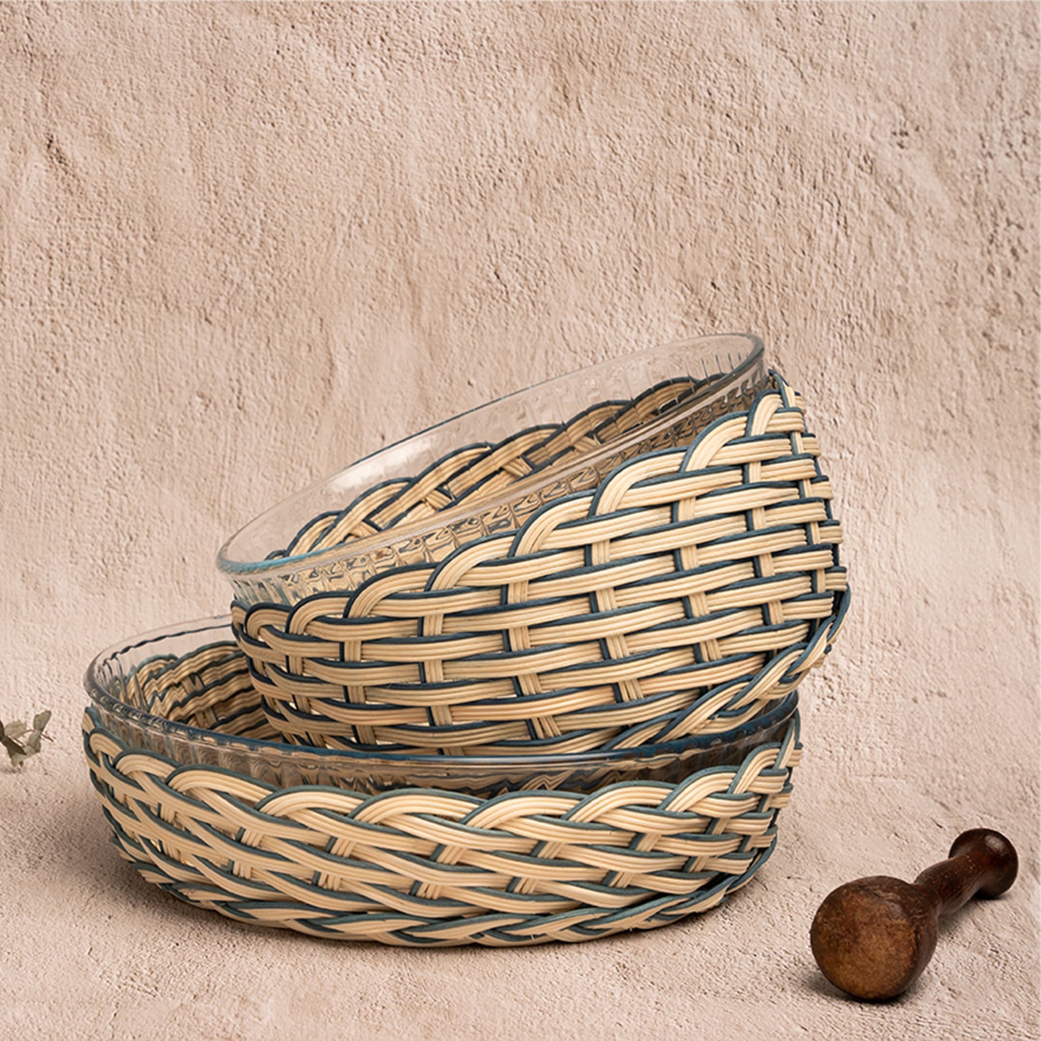 Soufflé Mold With Woad Blue Wicker Basket - Alternative view 2