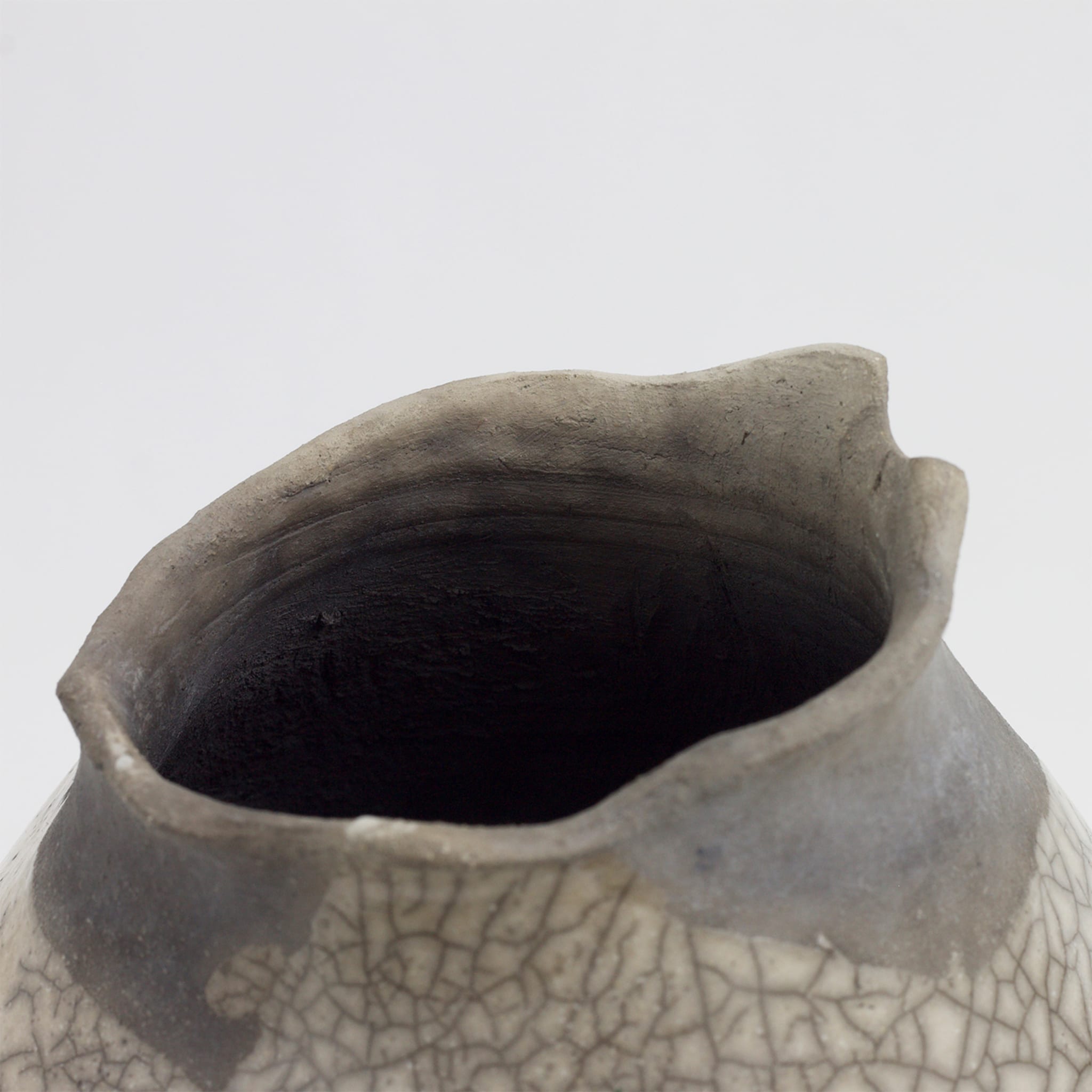 Impermanenza Gray Vase - Alternative view 4