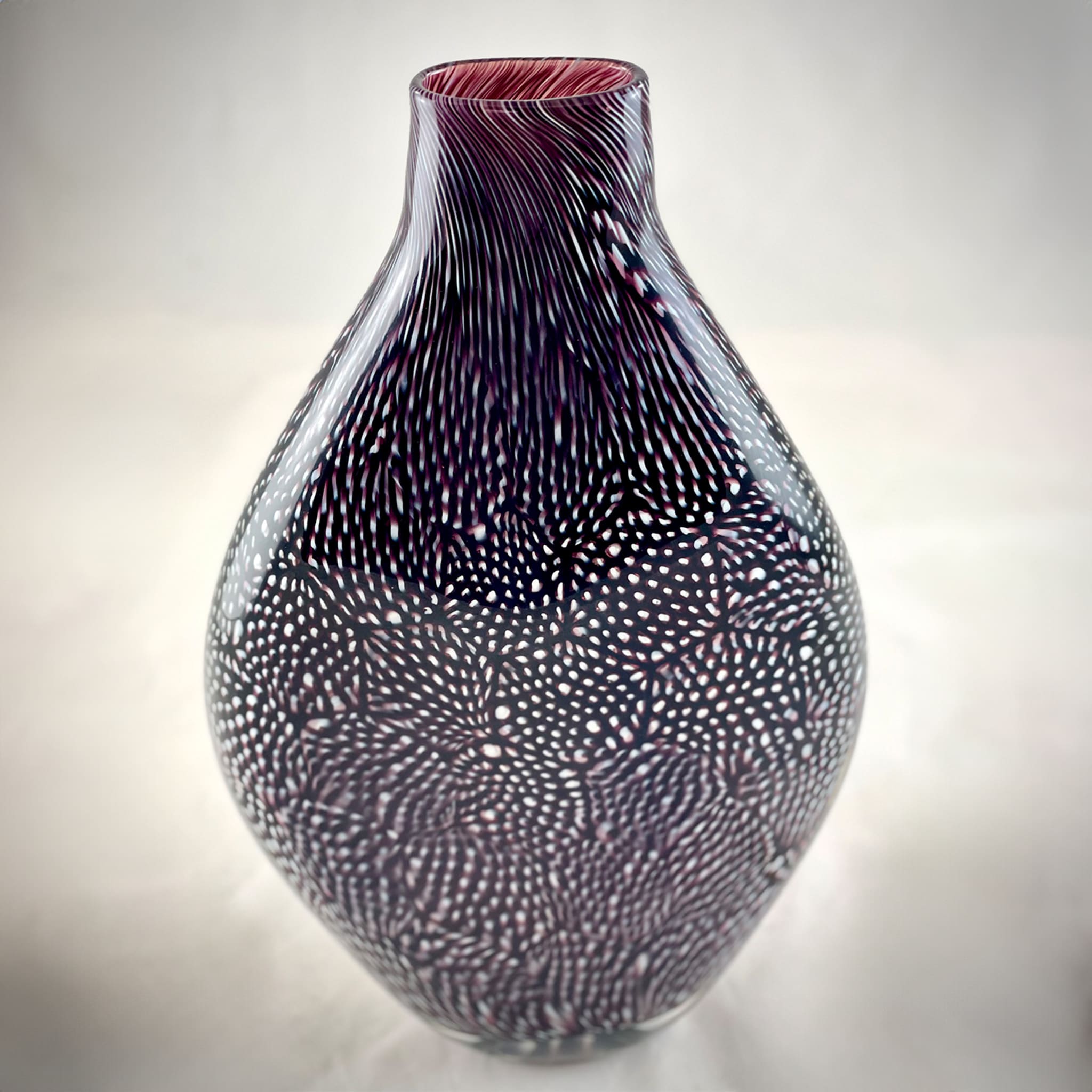 Black & White Filigree Murrine Large Vase - Alternative view 1