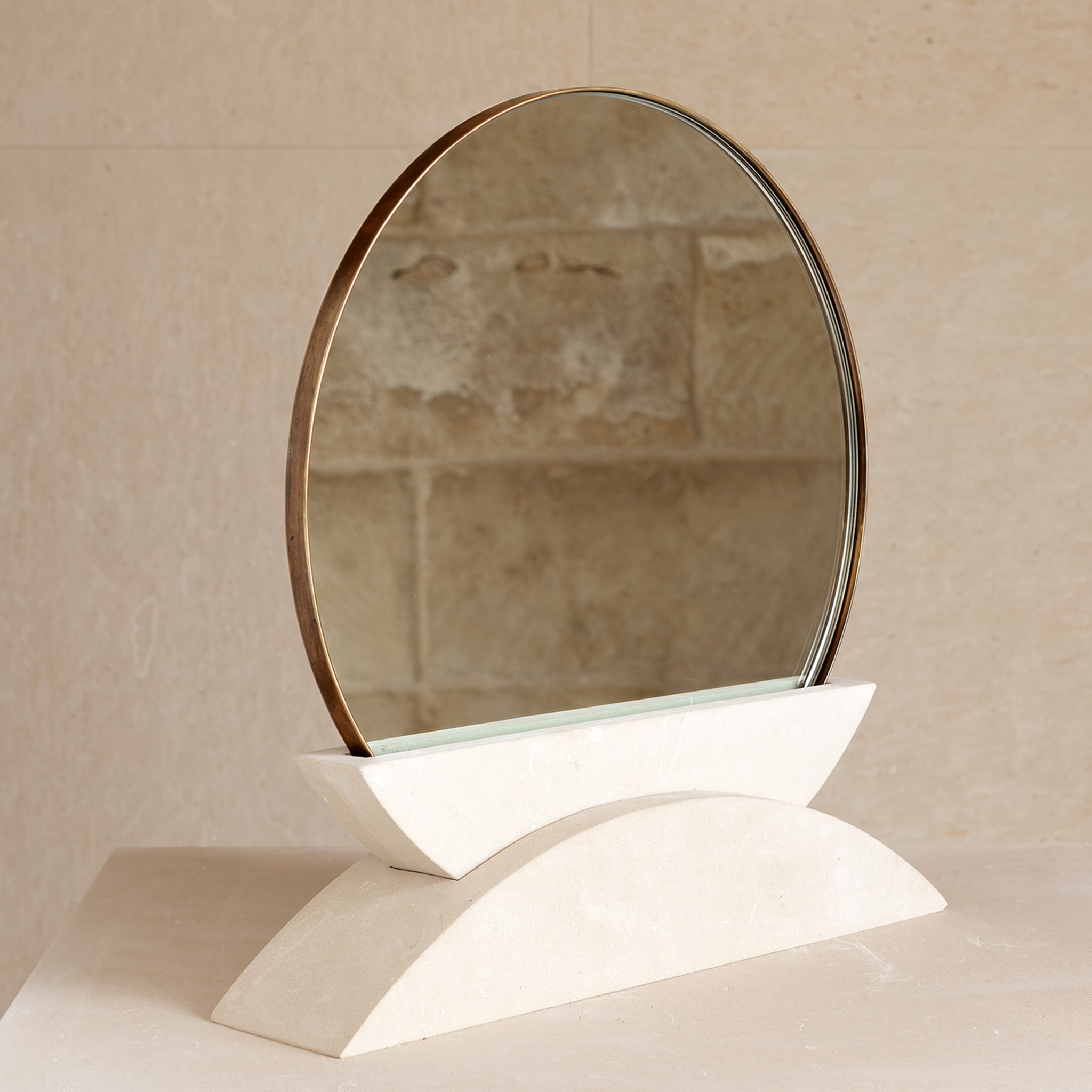 Orizzonte Tabletop Mirror by Apospersano - Alternative view 1