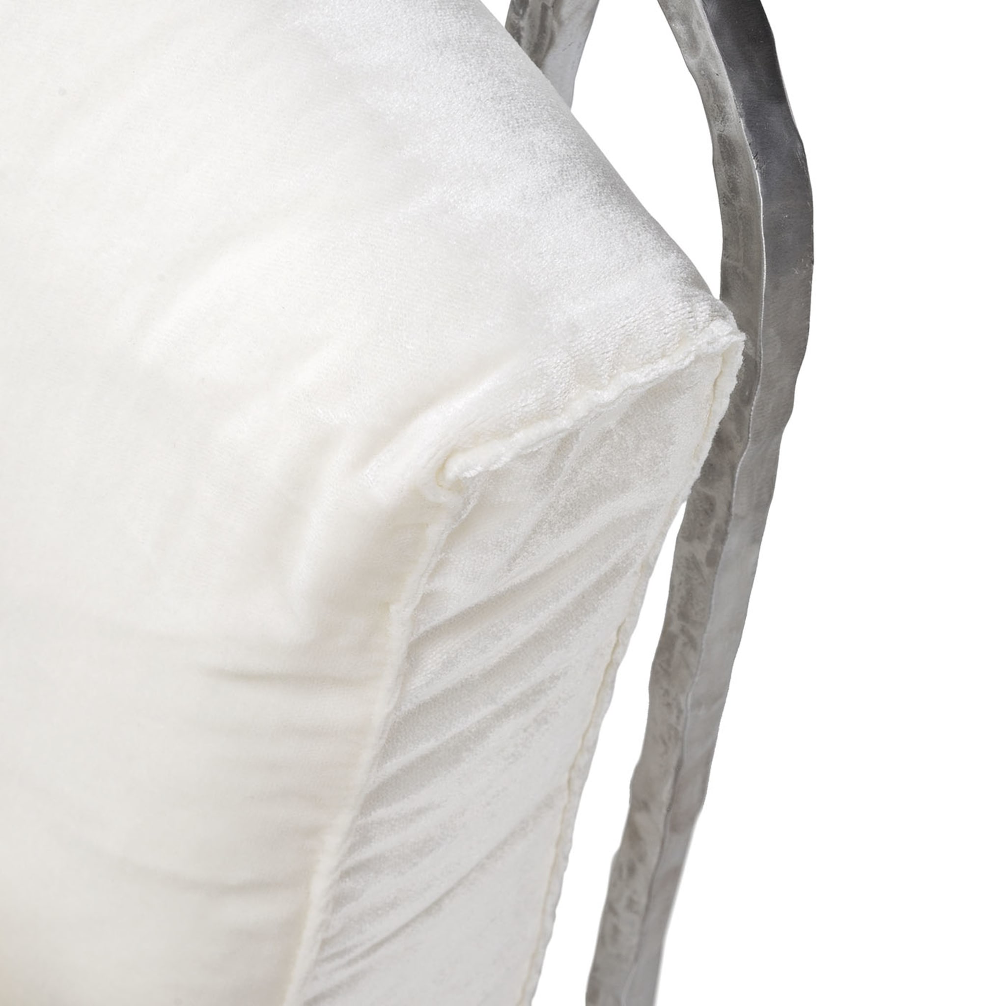 Moonlight White and Silver High Armchair - Alternative view 2