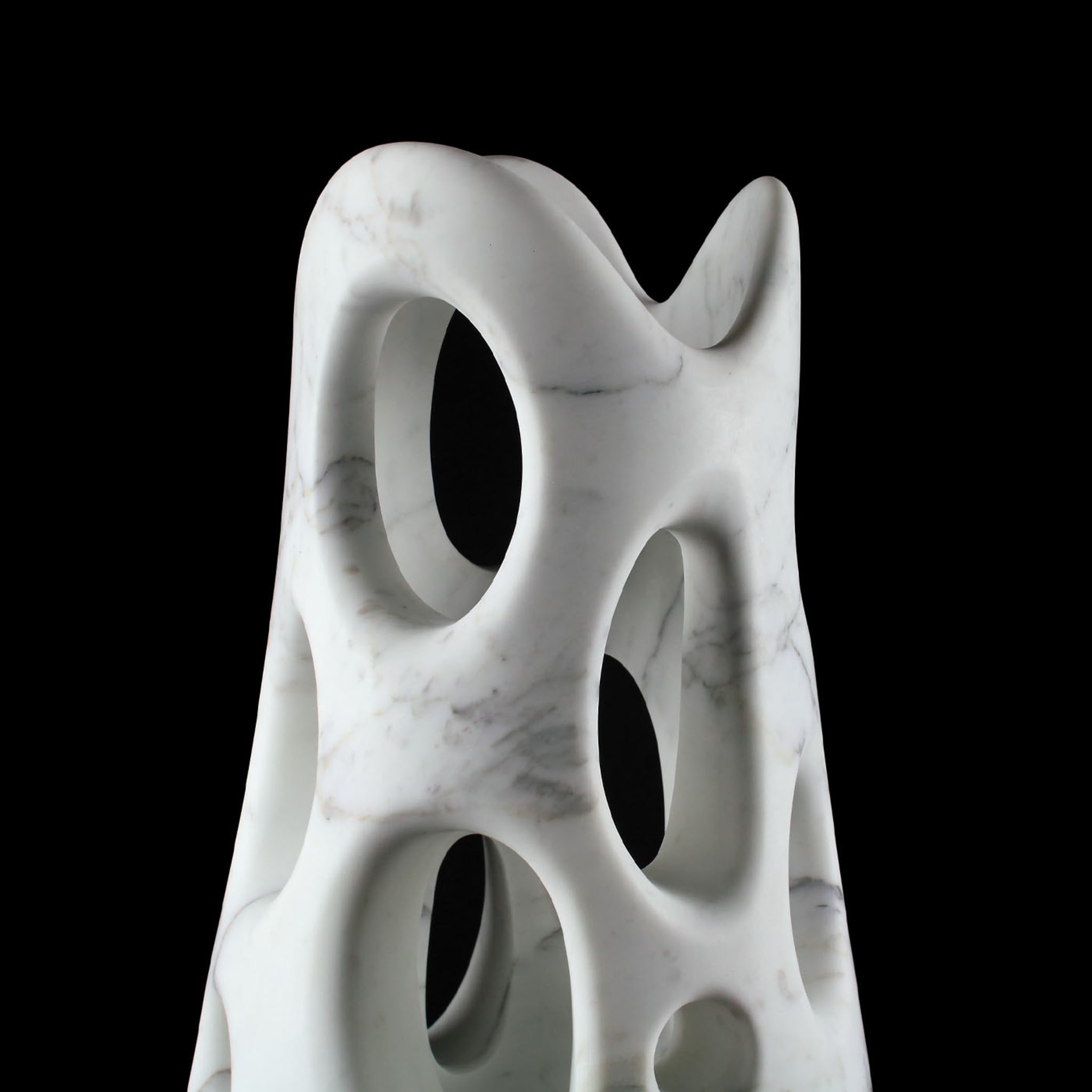 PV04 Arabescato-Marmor-Vase - Alternative Ansicht 2