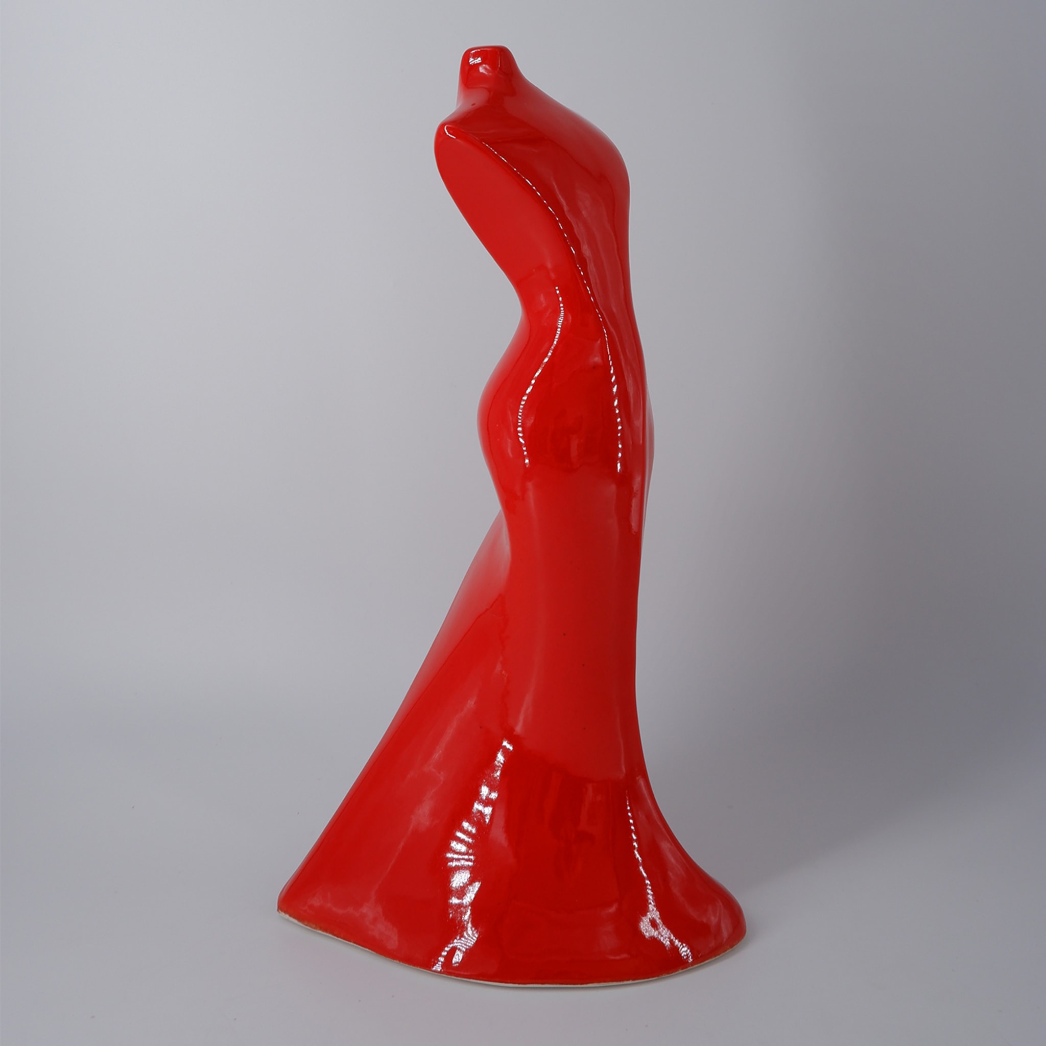 Greta Red Sculpture - Alternative view 1
