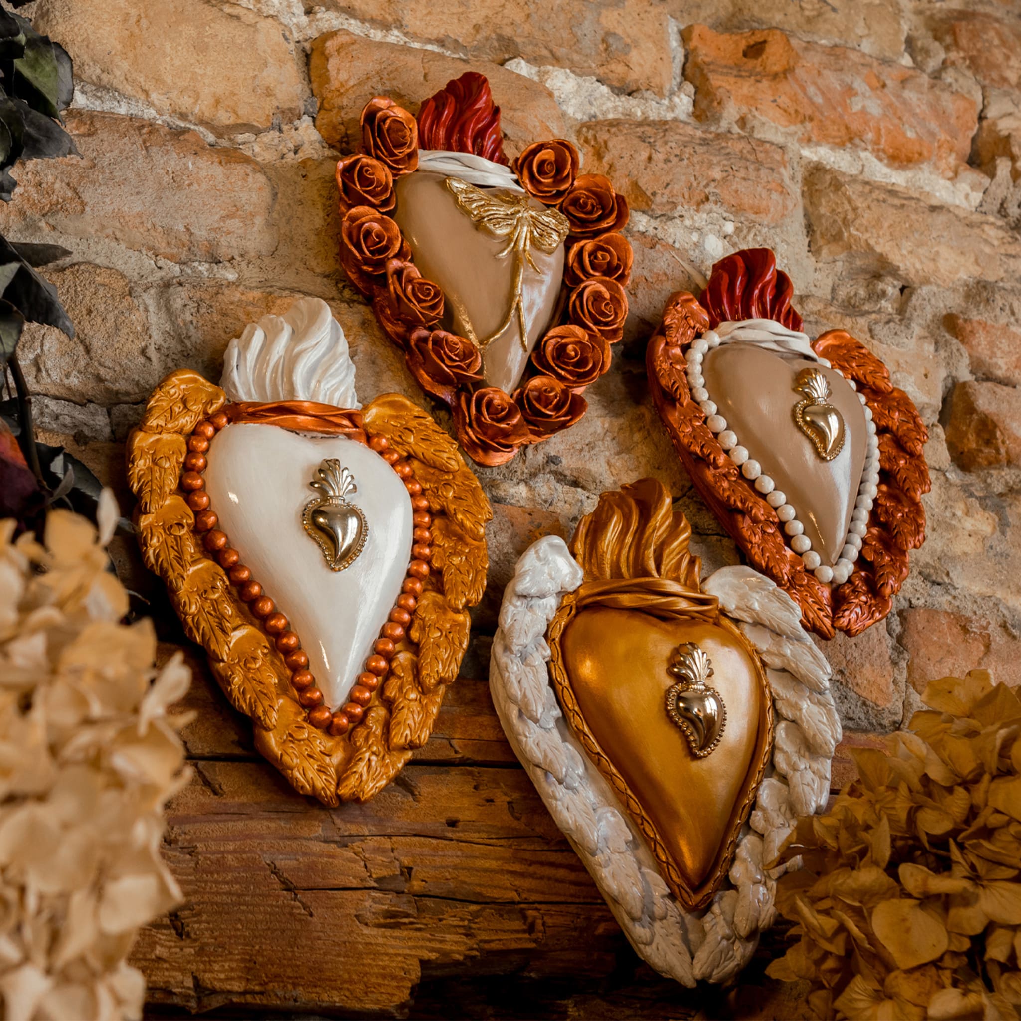 Old But Gold Ceramic Heart - Alternative view 3